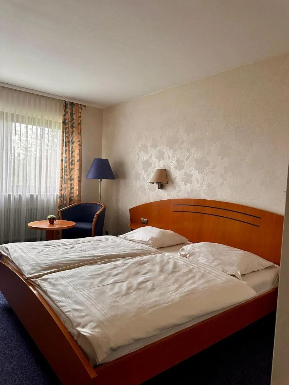 Bed in Hotel Tennenloher Hof