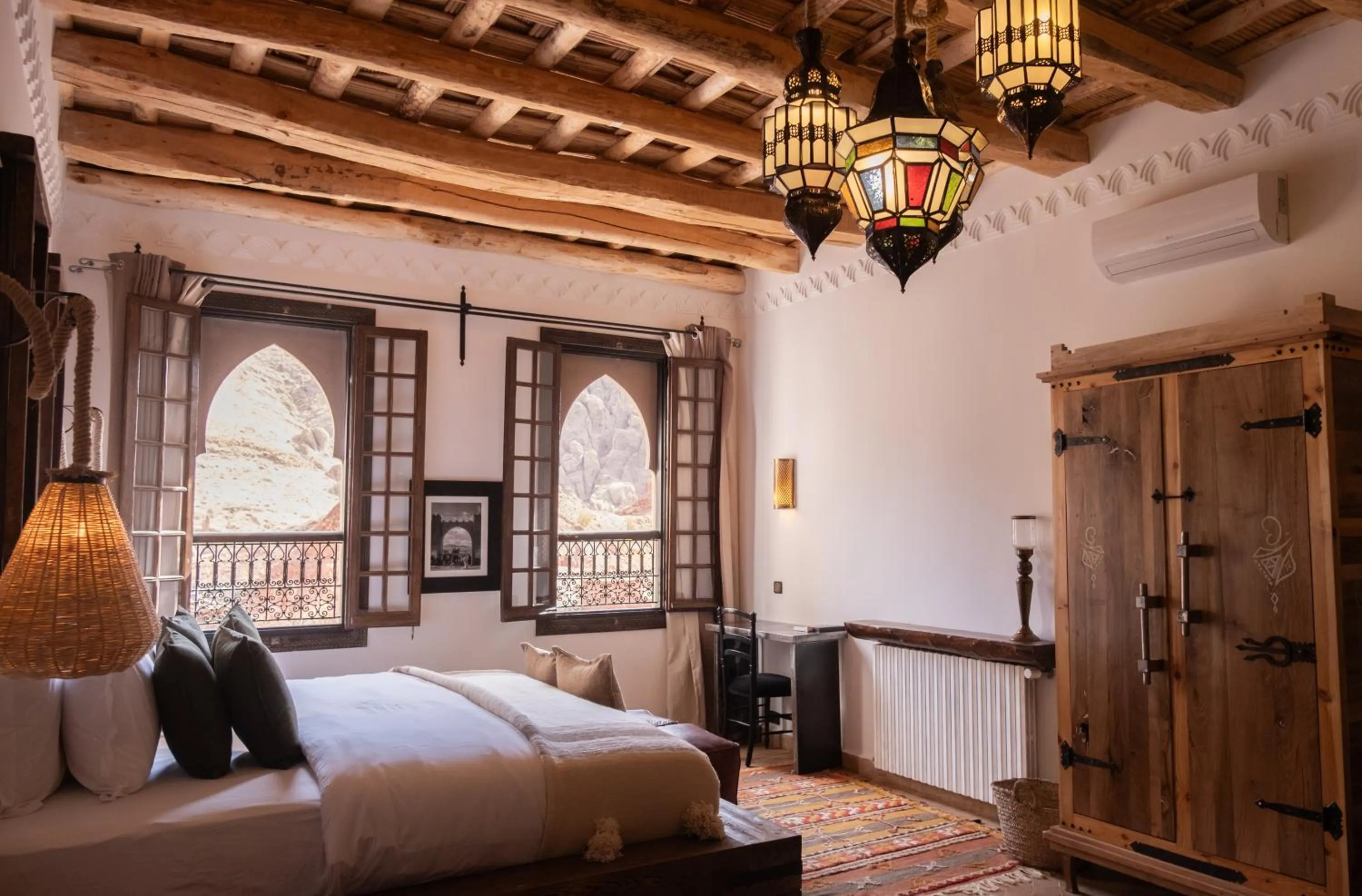 Bed in Eden Boutique Hotel