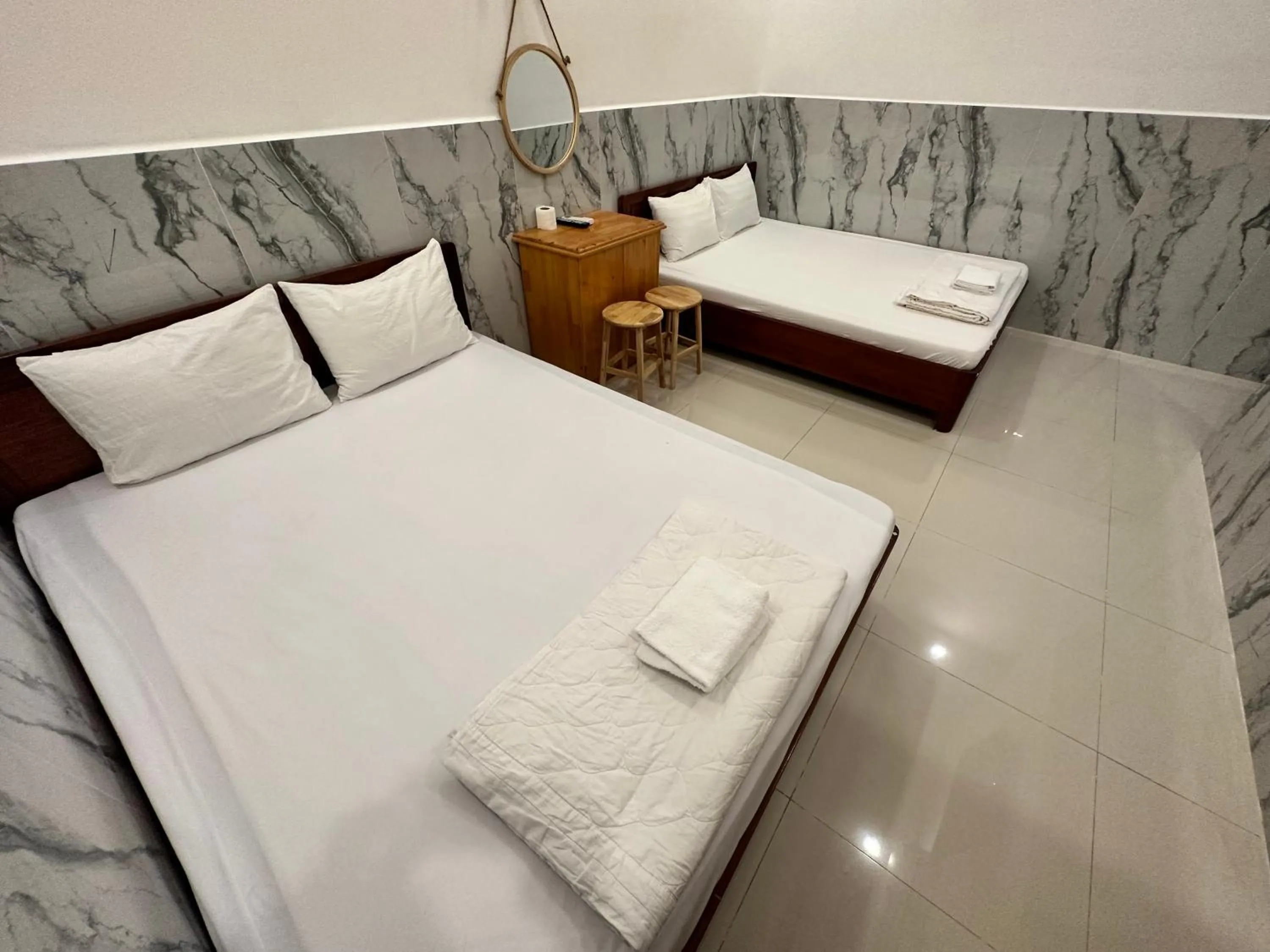 Bed in Anh Thư Motel