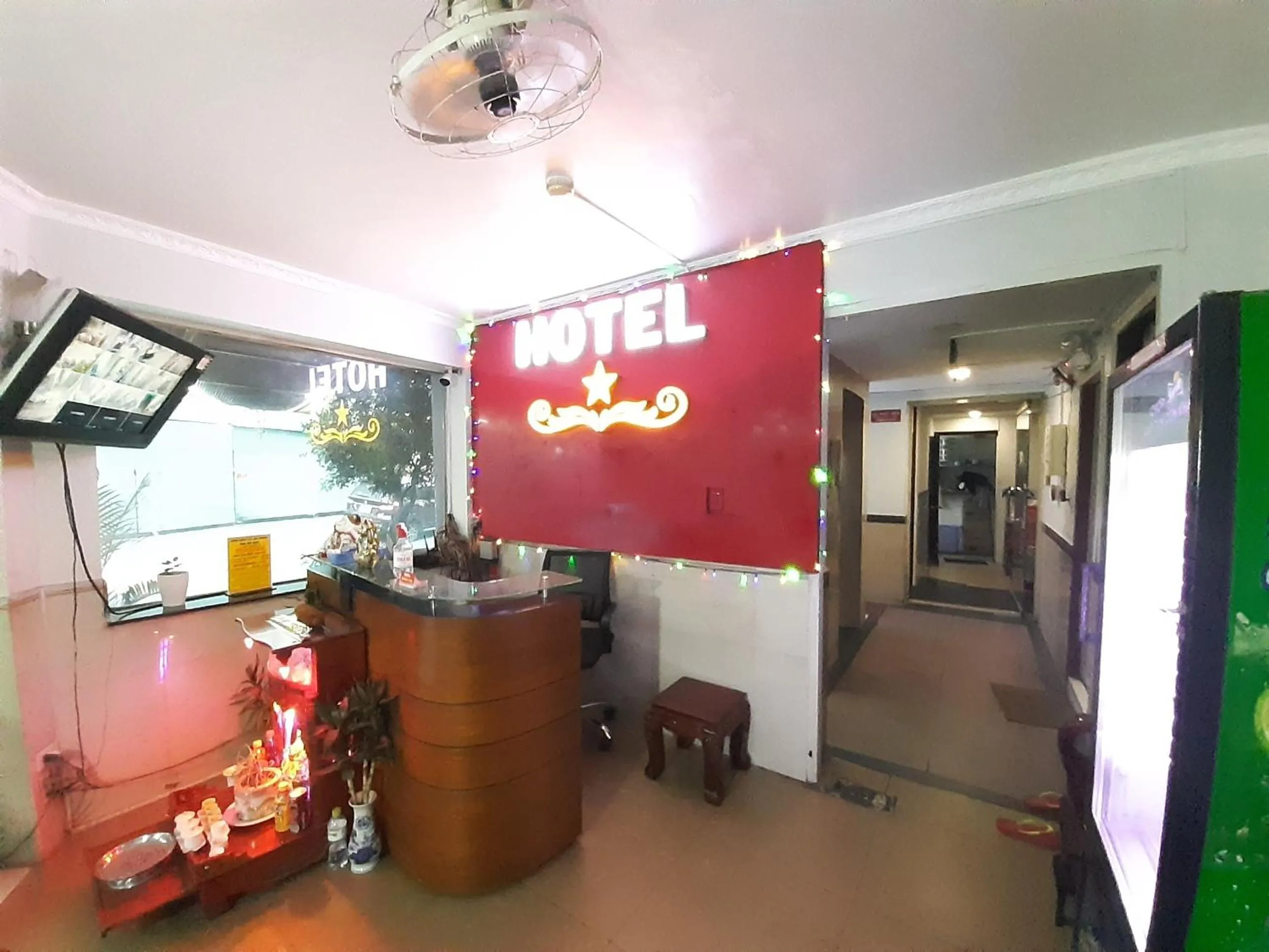 Lobby or reception in OYO 1226 Hoang Gia Hotel