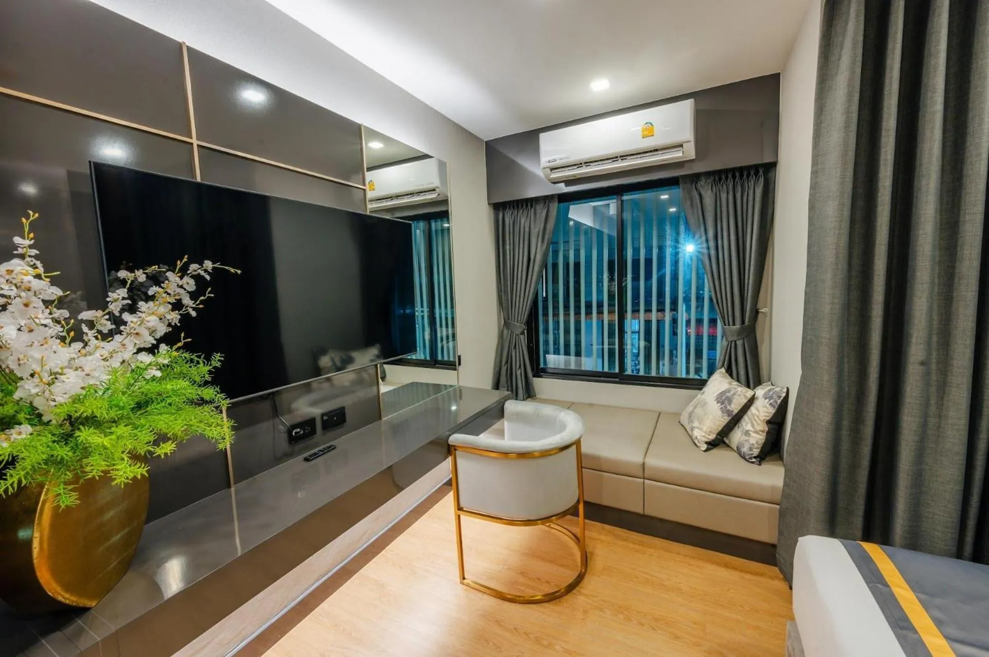 TV and multimedia in Bestier Hotel Hatyai