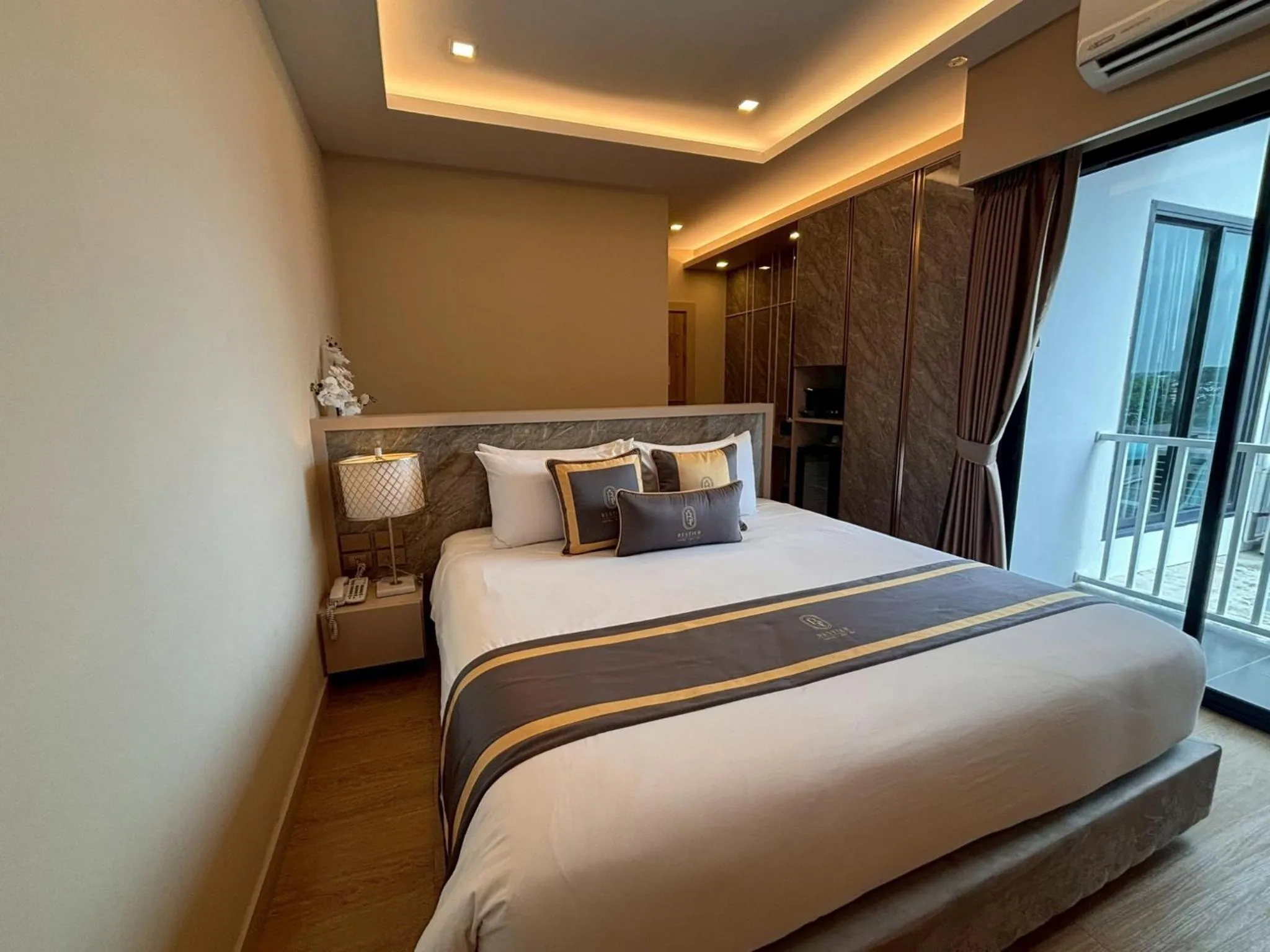 Bed in Bestier Hotel Hatyai