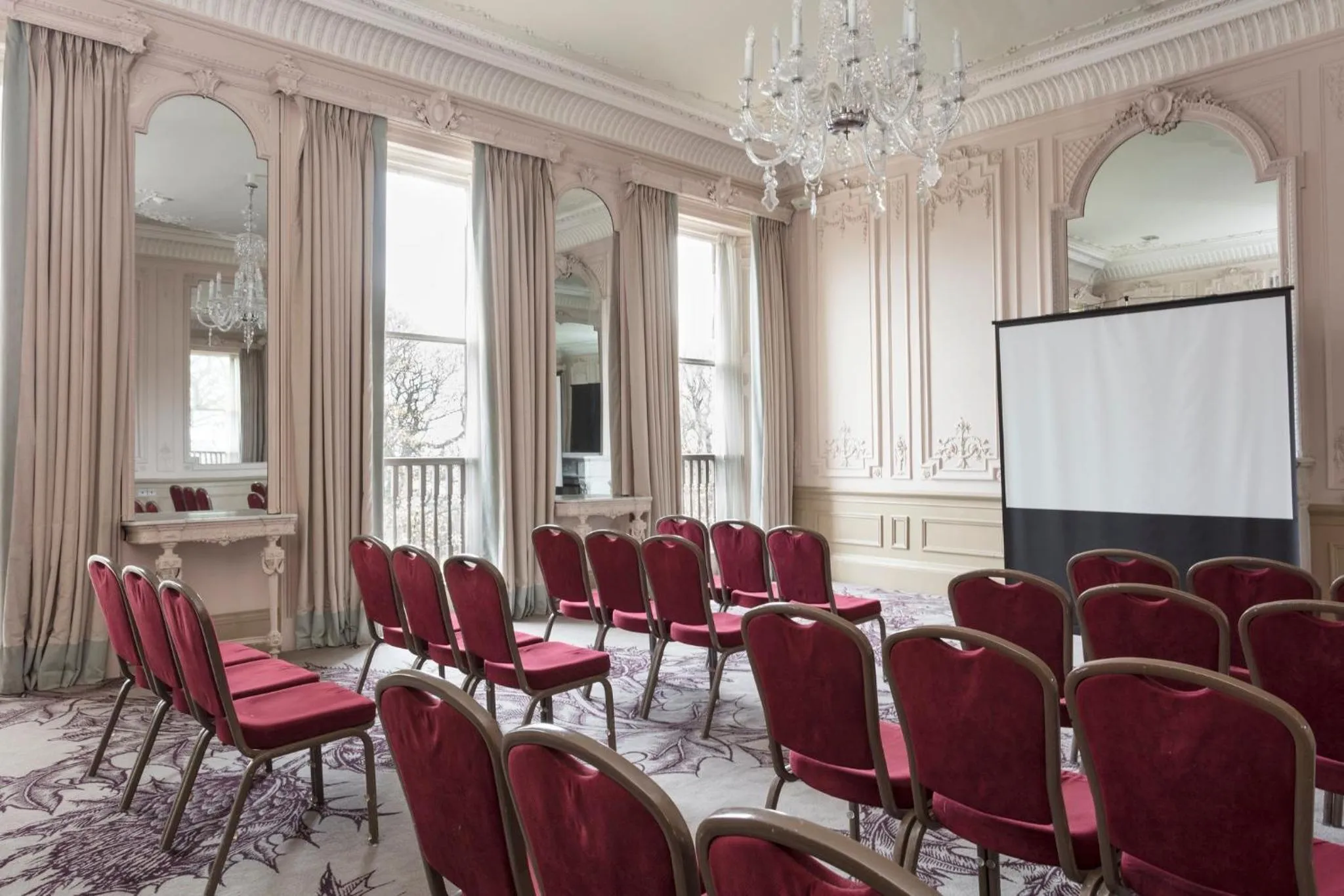 Meeting/conference room in voco Edinburgh - Royal Terrace, an IHG Hotel