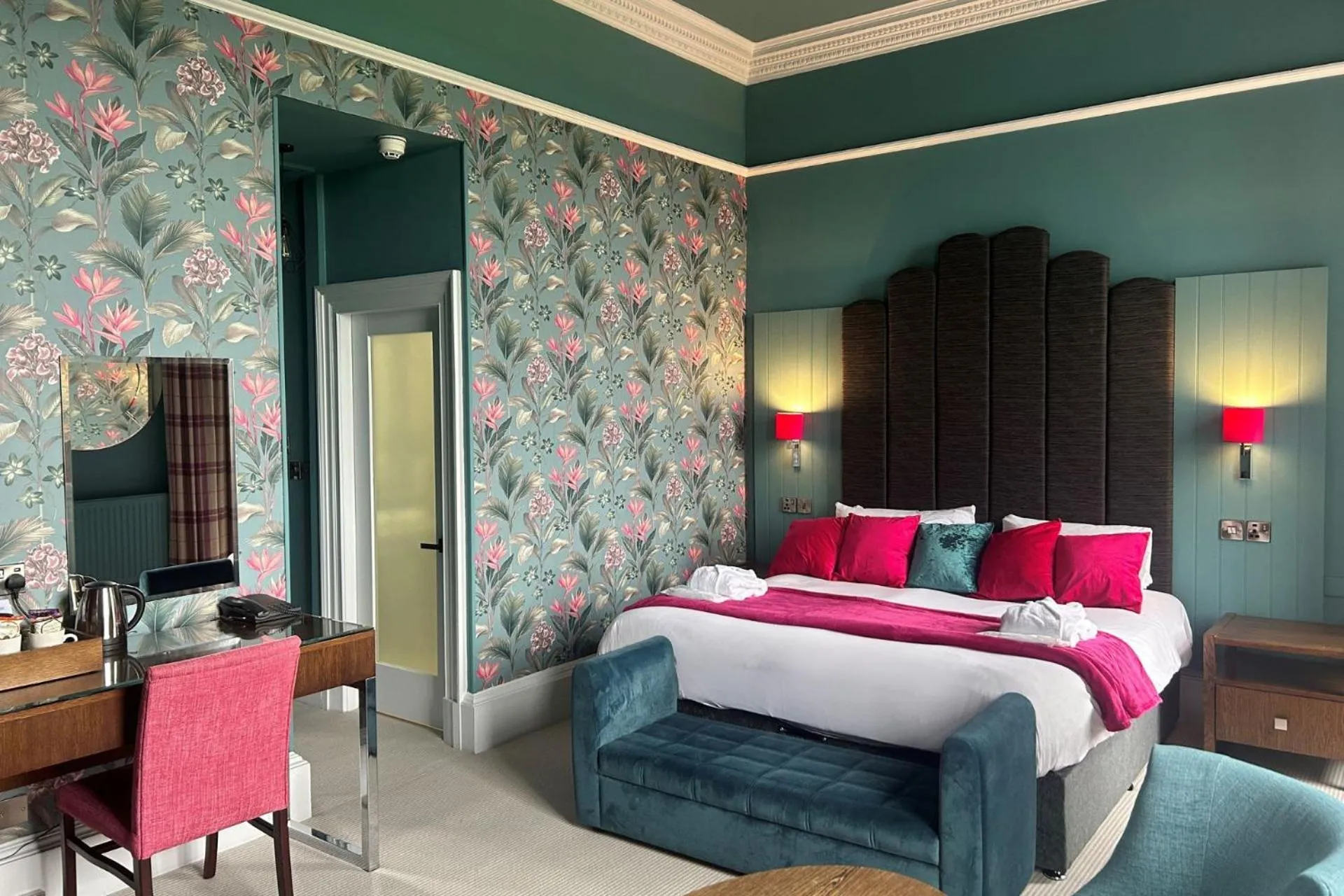 Bedroom, Bed in Shrigley Hall Hotel