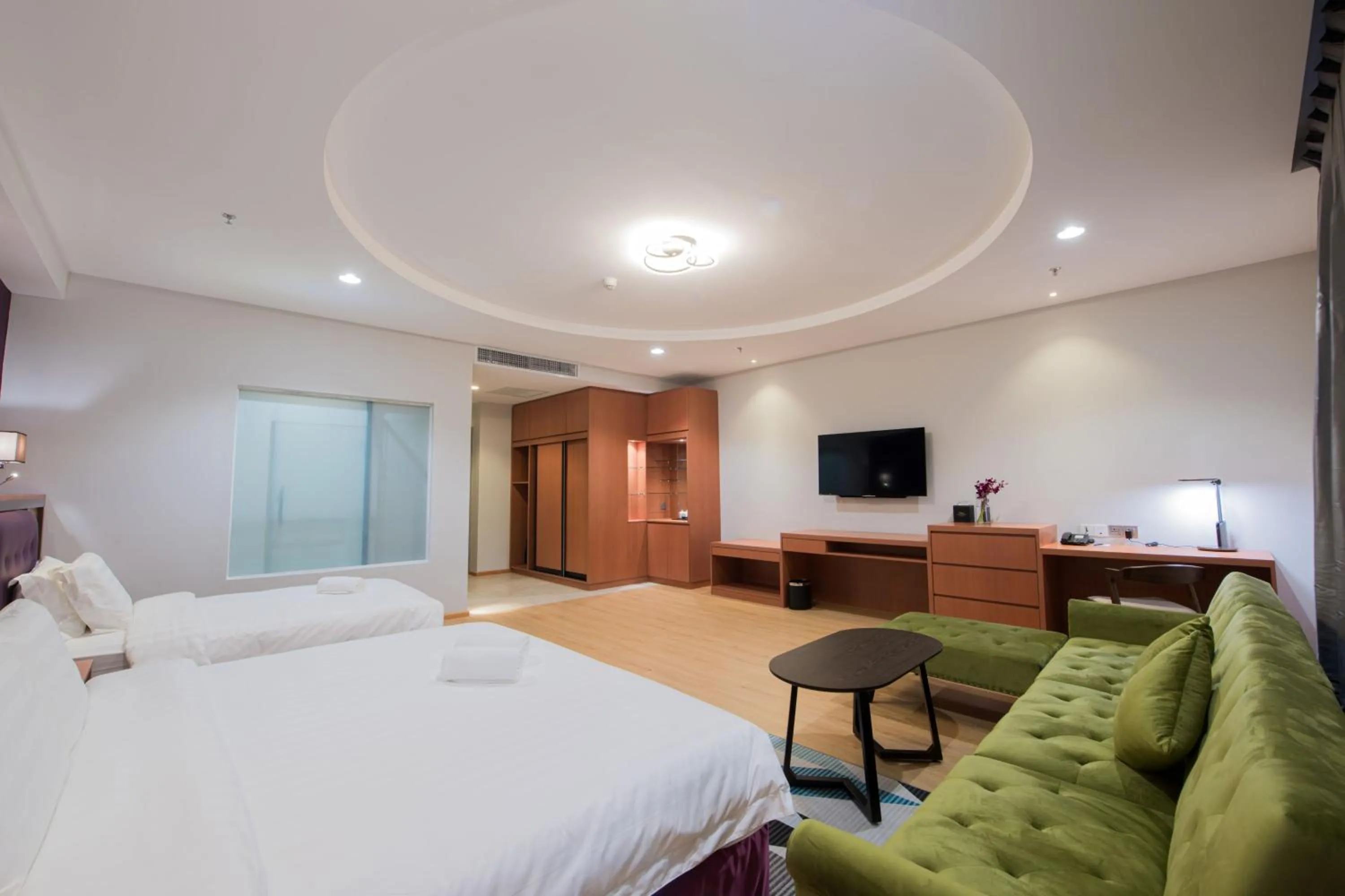 Bedroom, Bed in Grand InHotel Kota Kinabalu