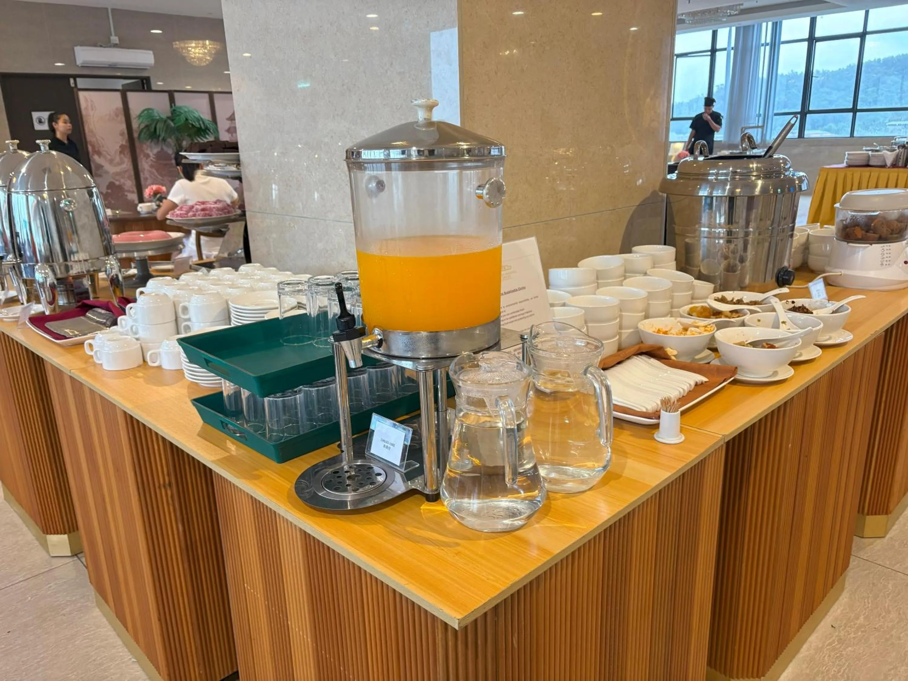 Restaurant/places to eat in Grand InHotel Kota Kinabalu