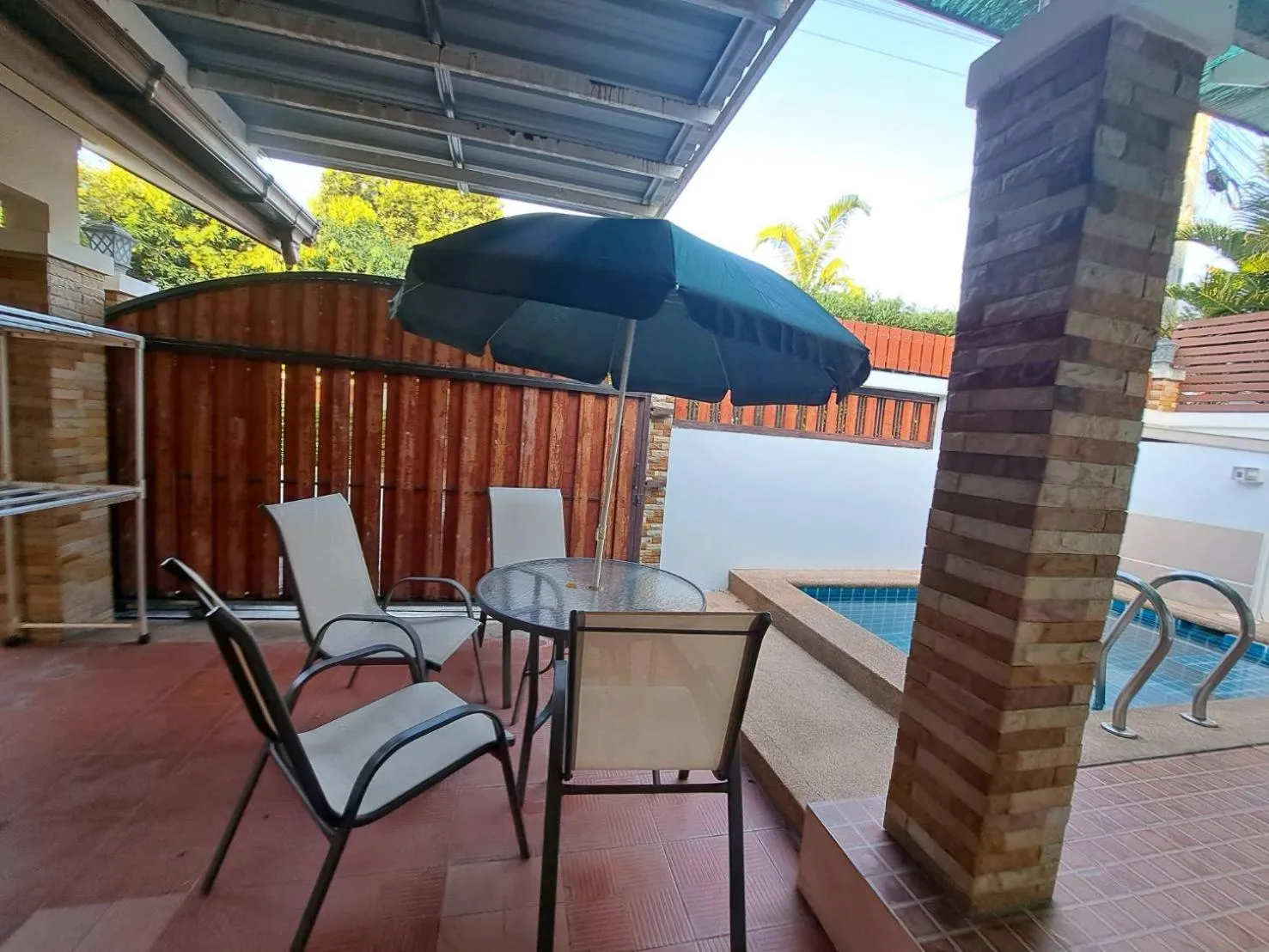 Day in Jacuzzi Pool Villa