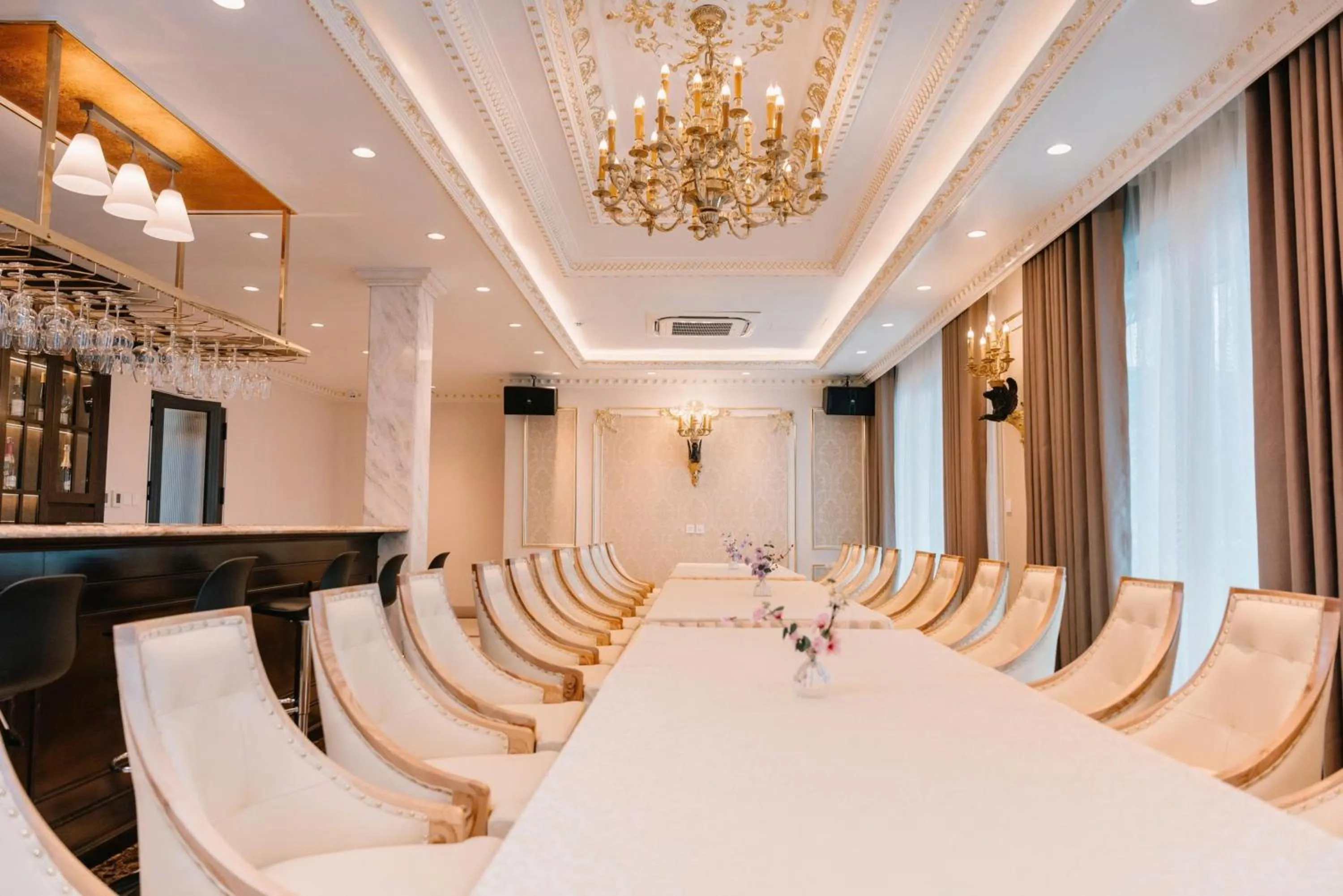 Seating area in Diamond Hotel