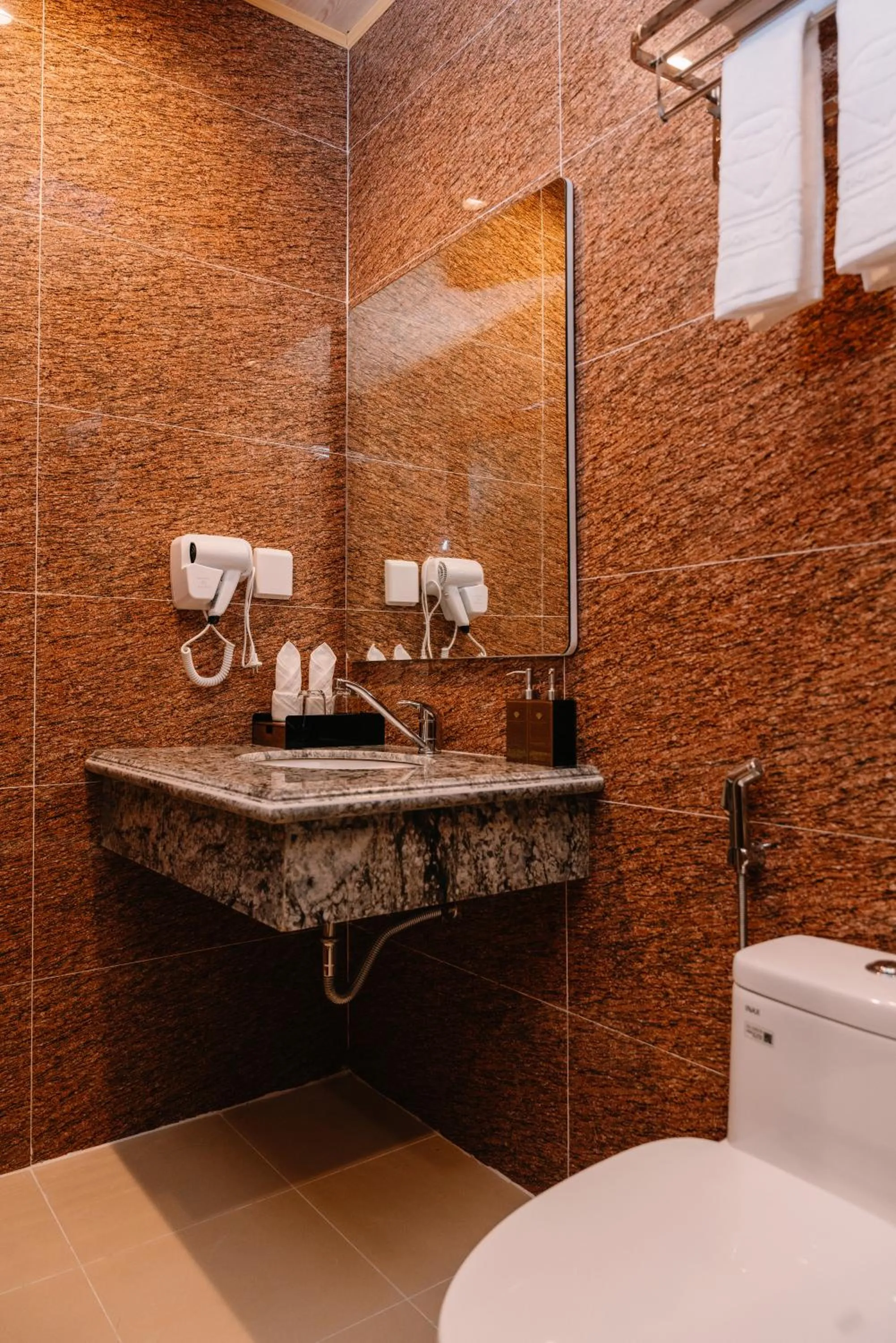 Bedroom in Diamond Hotel