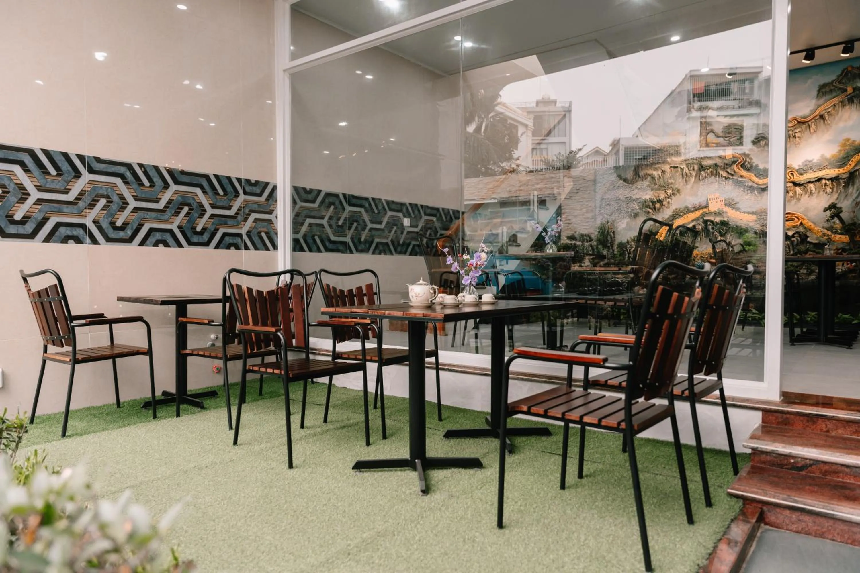 Garden in Diamond Hotel