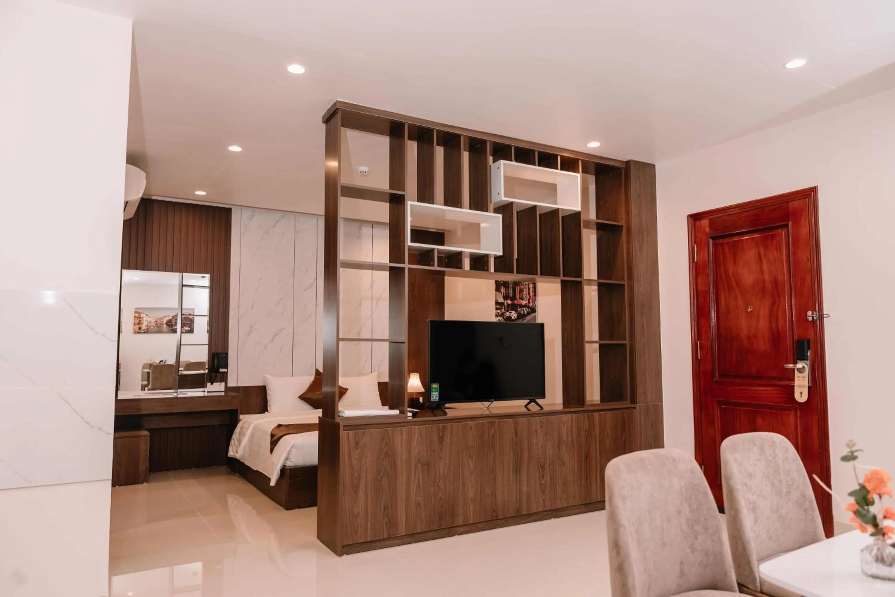 Bedroom in Diamond Hotel