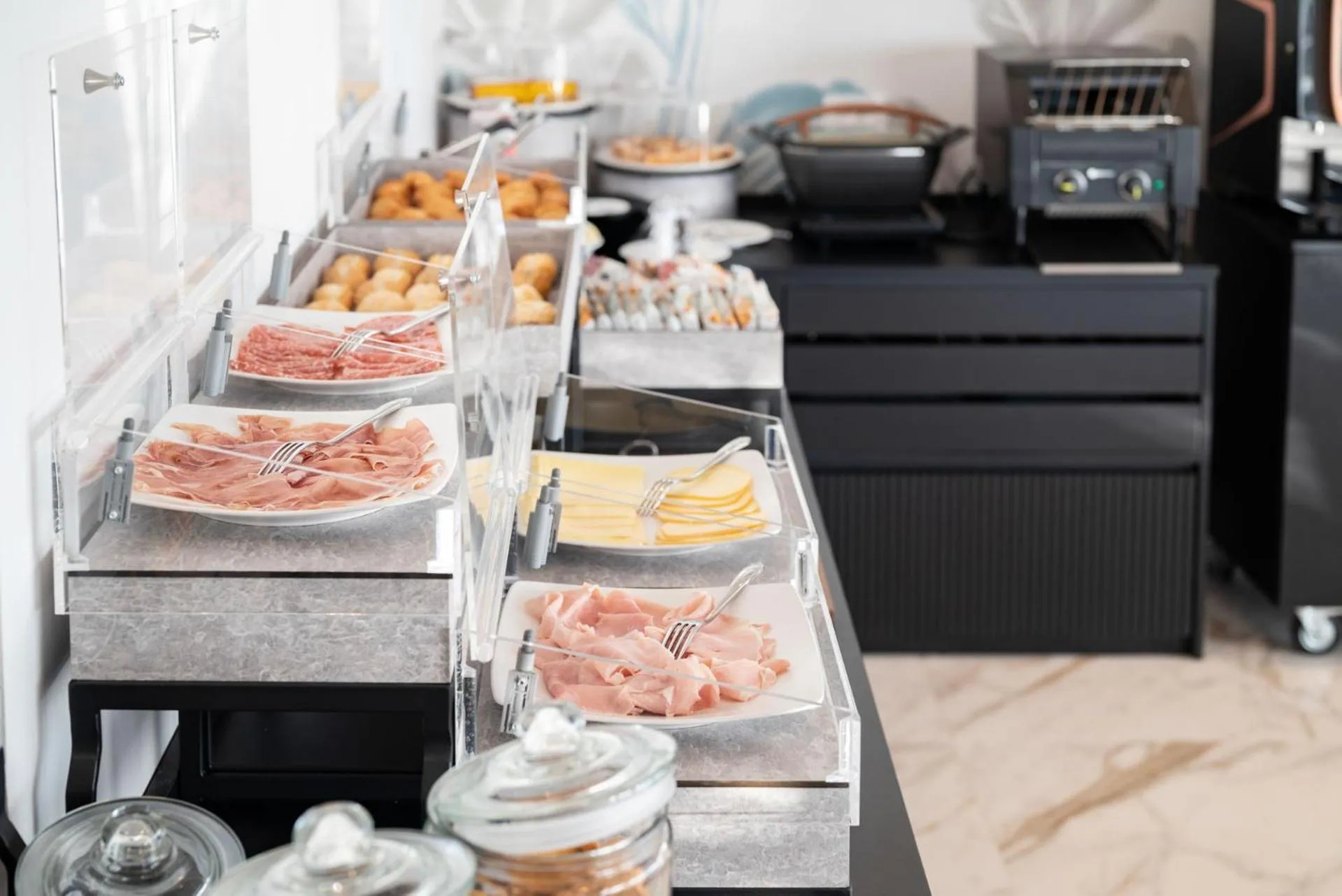 Breakfast in Hotel Playa Suite