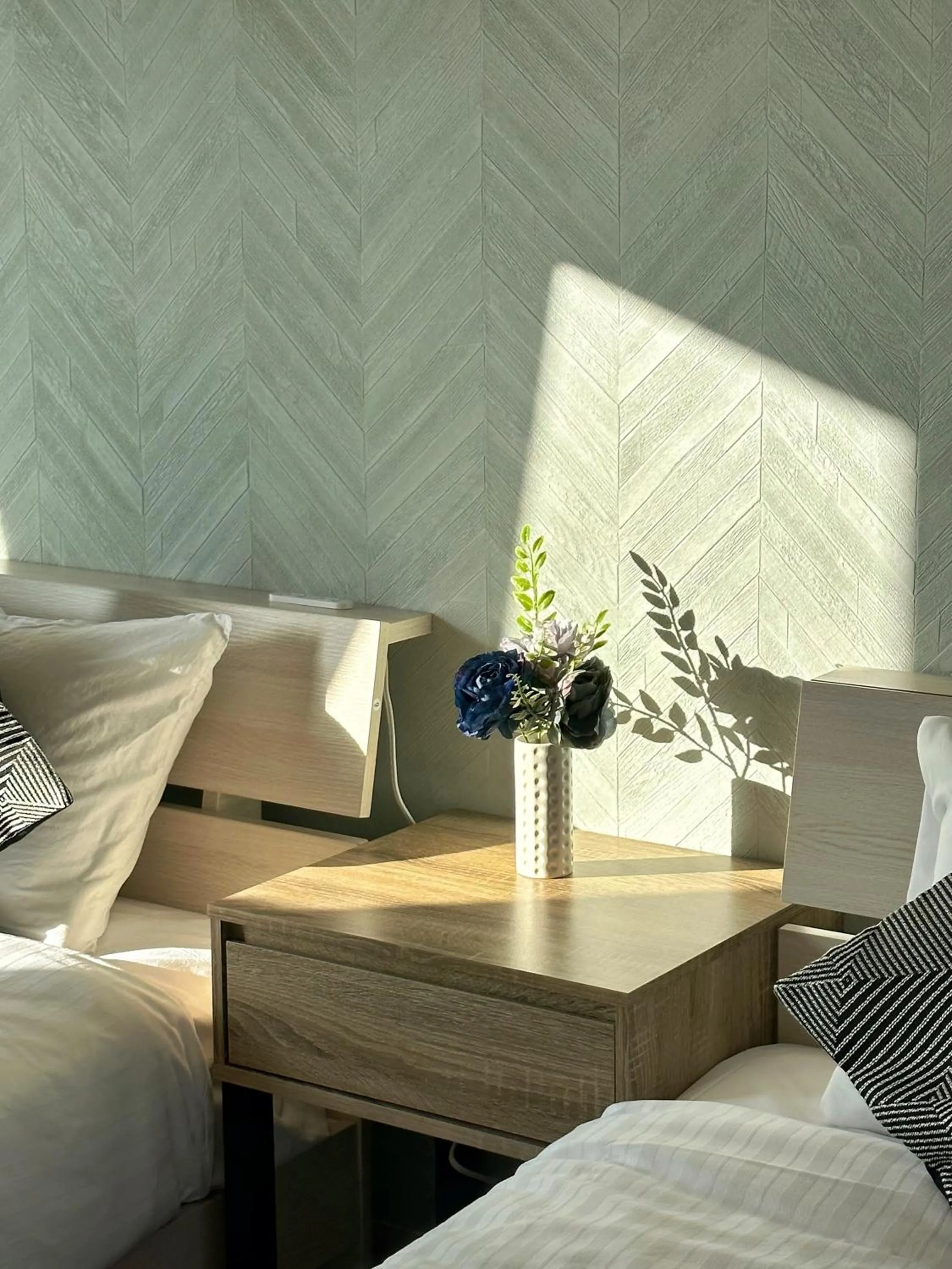 Decorative detail, Bed in Hoshino Stay 2 花园町站步行3分钟 地铁5分钟到难波 8分钟到心斋桥 15分钟到梅田