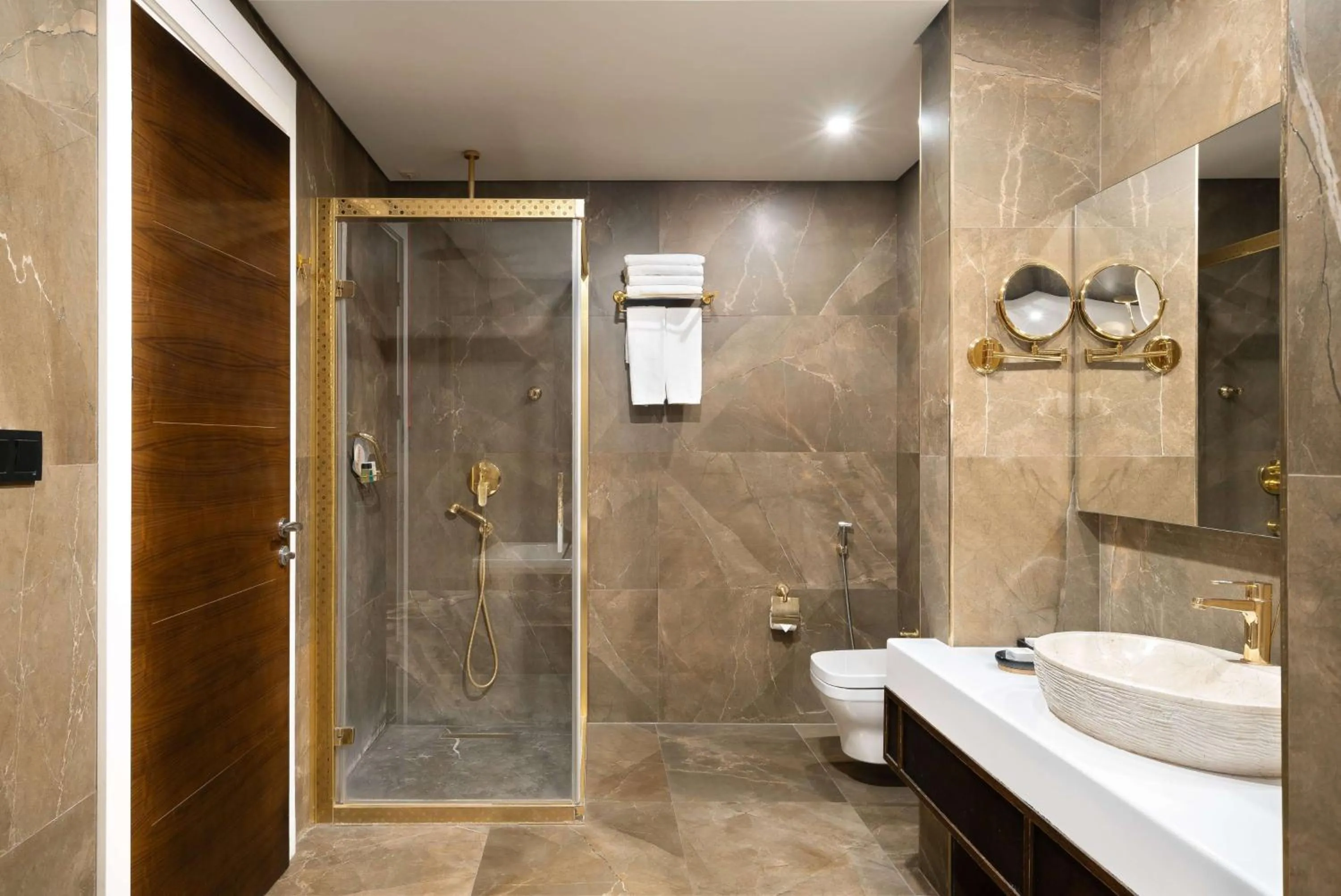 Bathroom in Ramada Hotel & Suites by Wyndham Erbil 32 Park