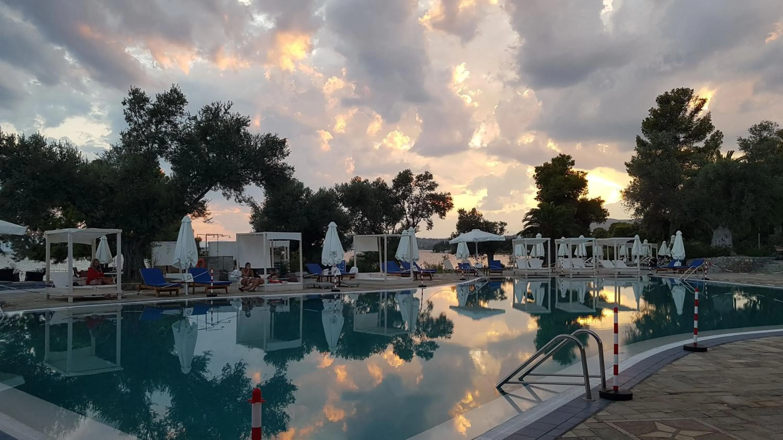 Day in O Paradise beach Resort and Spa