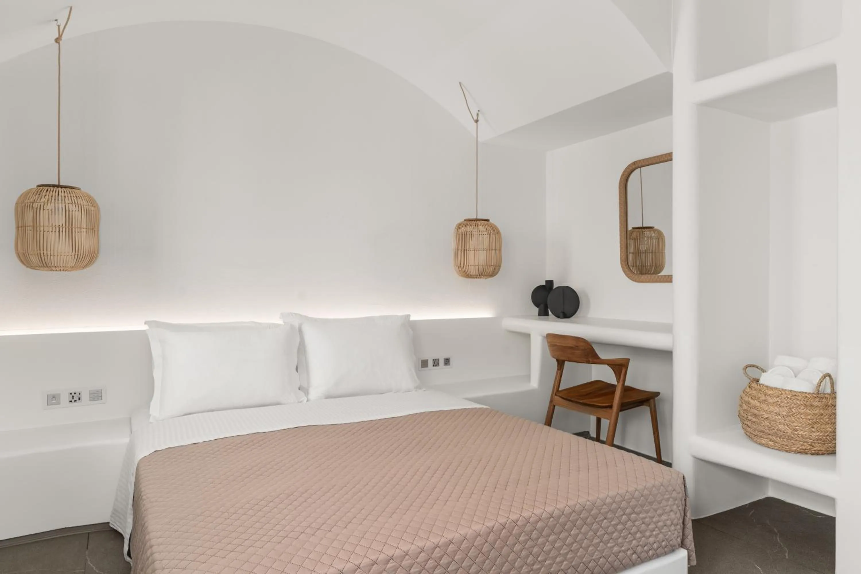 Bed in Mr & Mrs White Paros Suites & More
