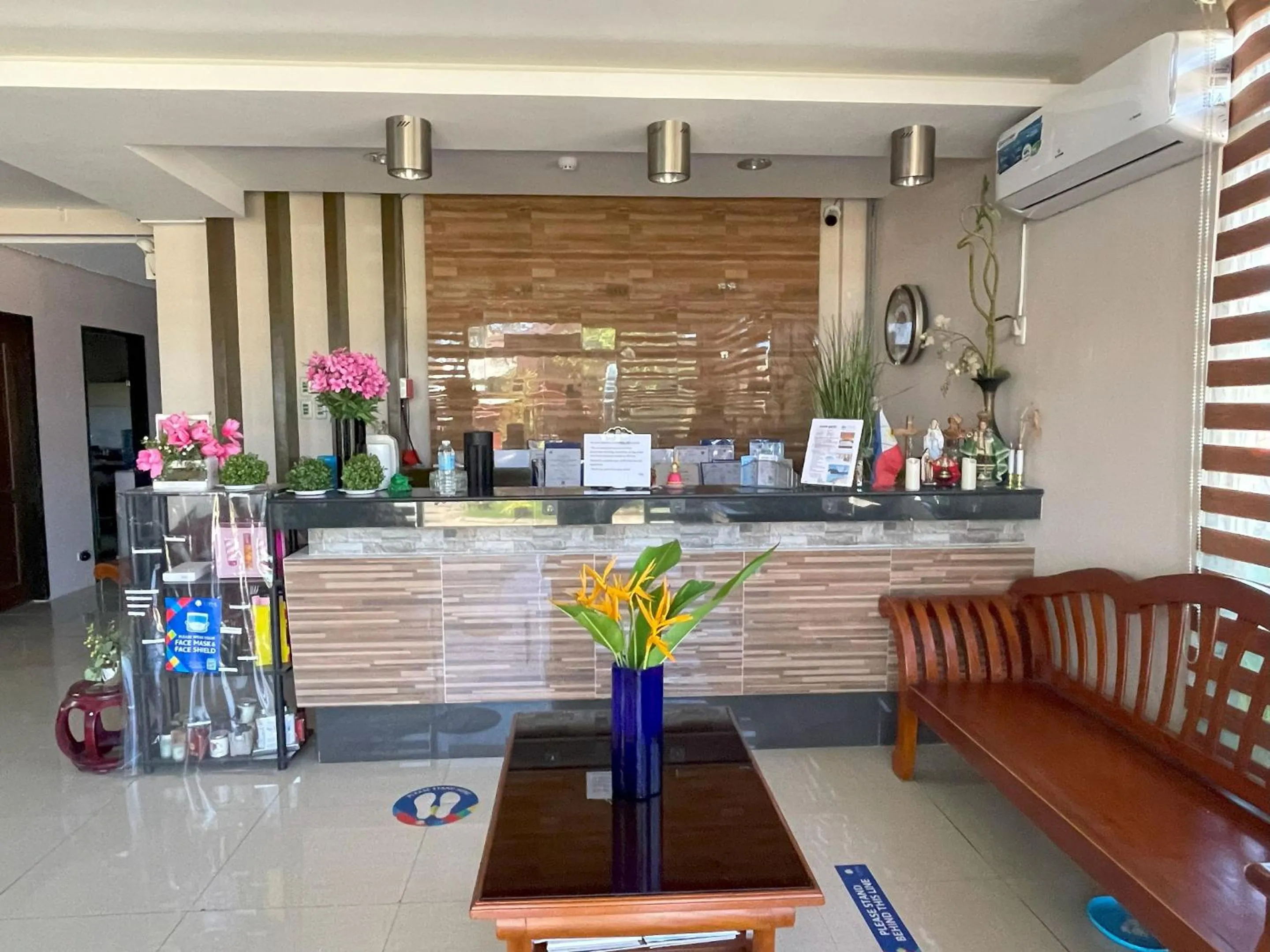 Lobby or reception in Argao Seabreeze Hotel powered by Cocotel