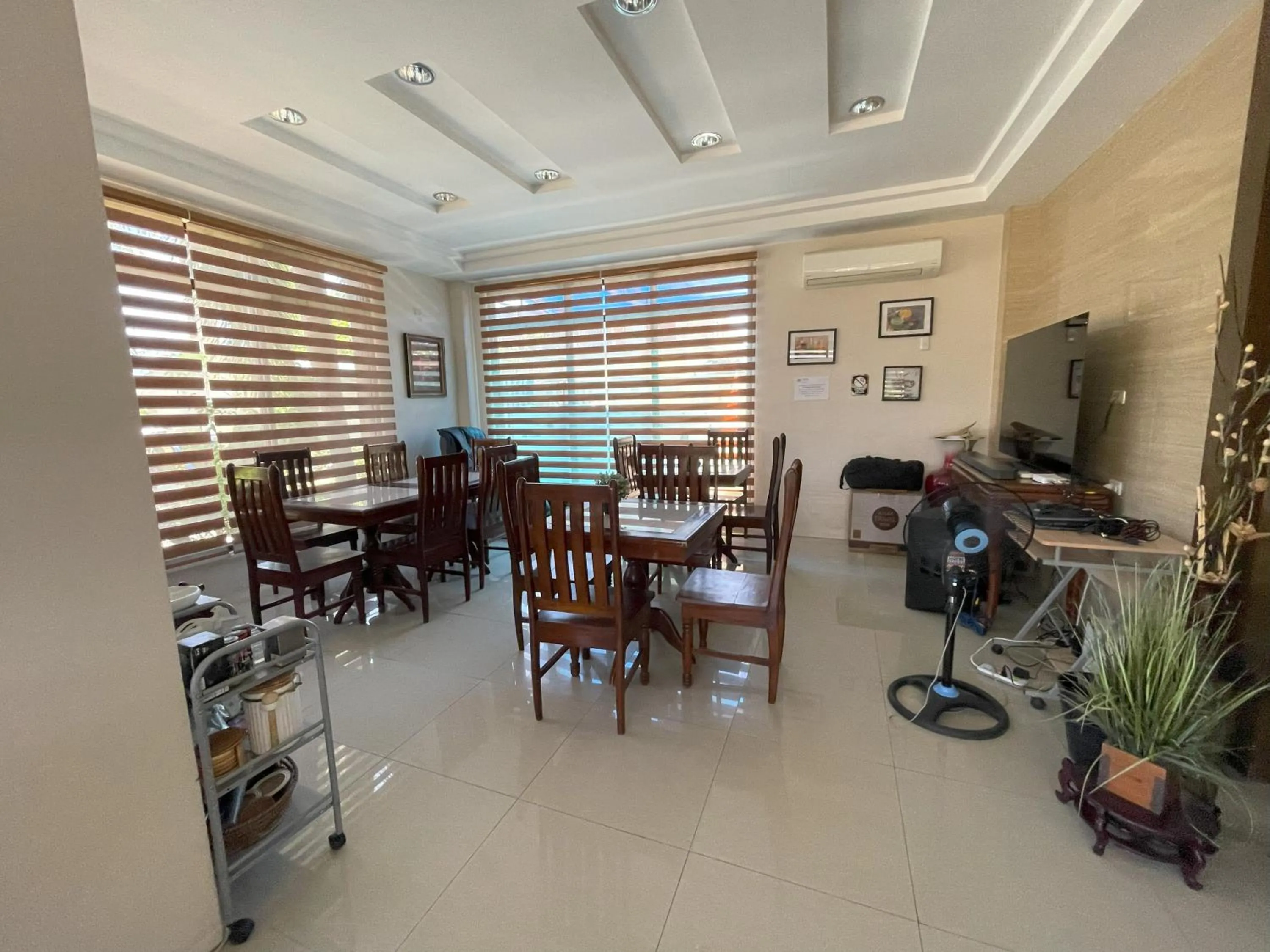 Dining area in Argao Seabreeze Hotel powered by Cocotel