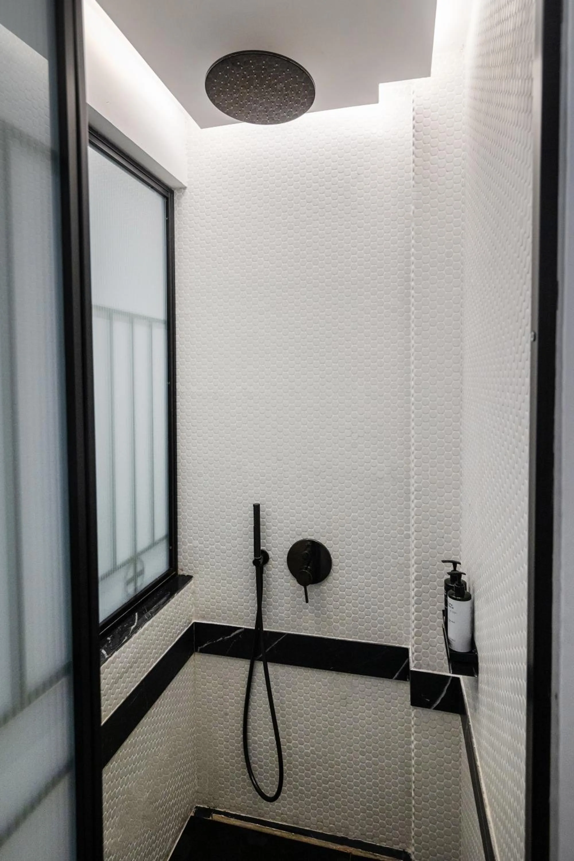 Bathroom in Esse Athens