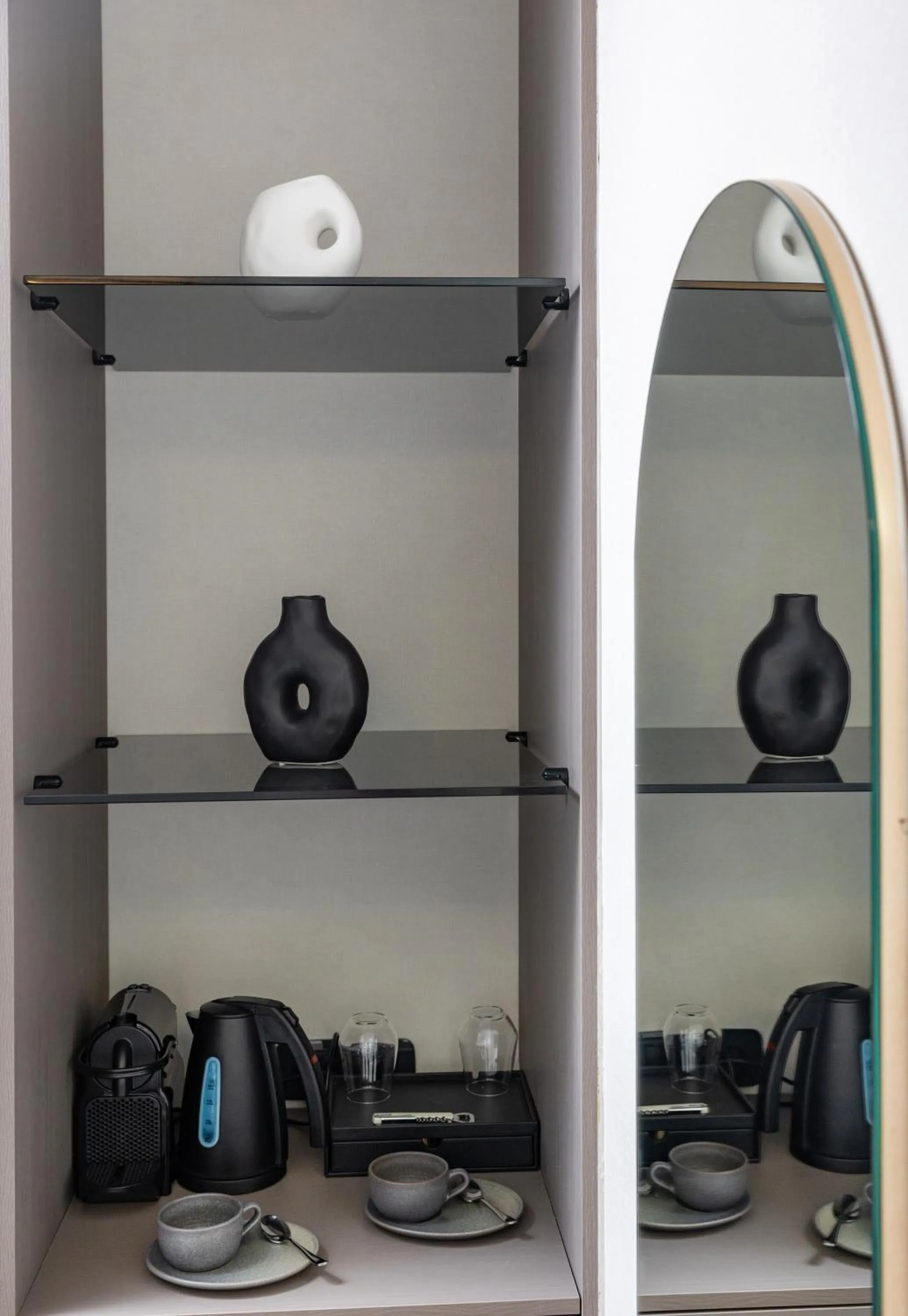 Coffee/tea facilities in Esse Athens