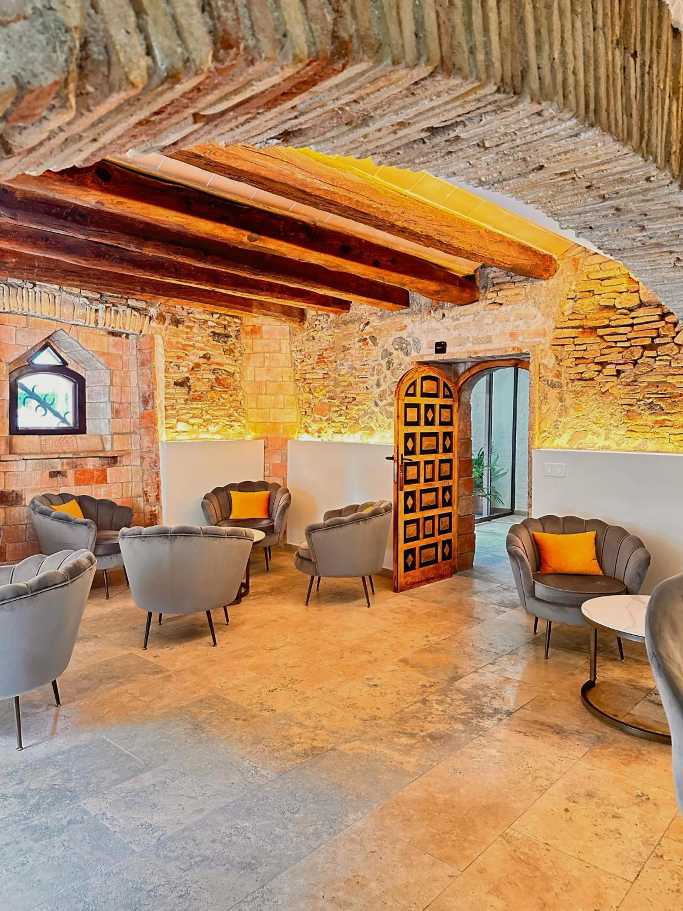 Lounge or bar in AlliOli Boutique Hotel Spa