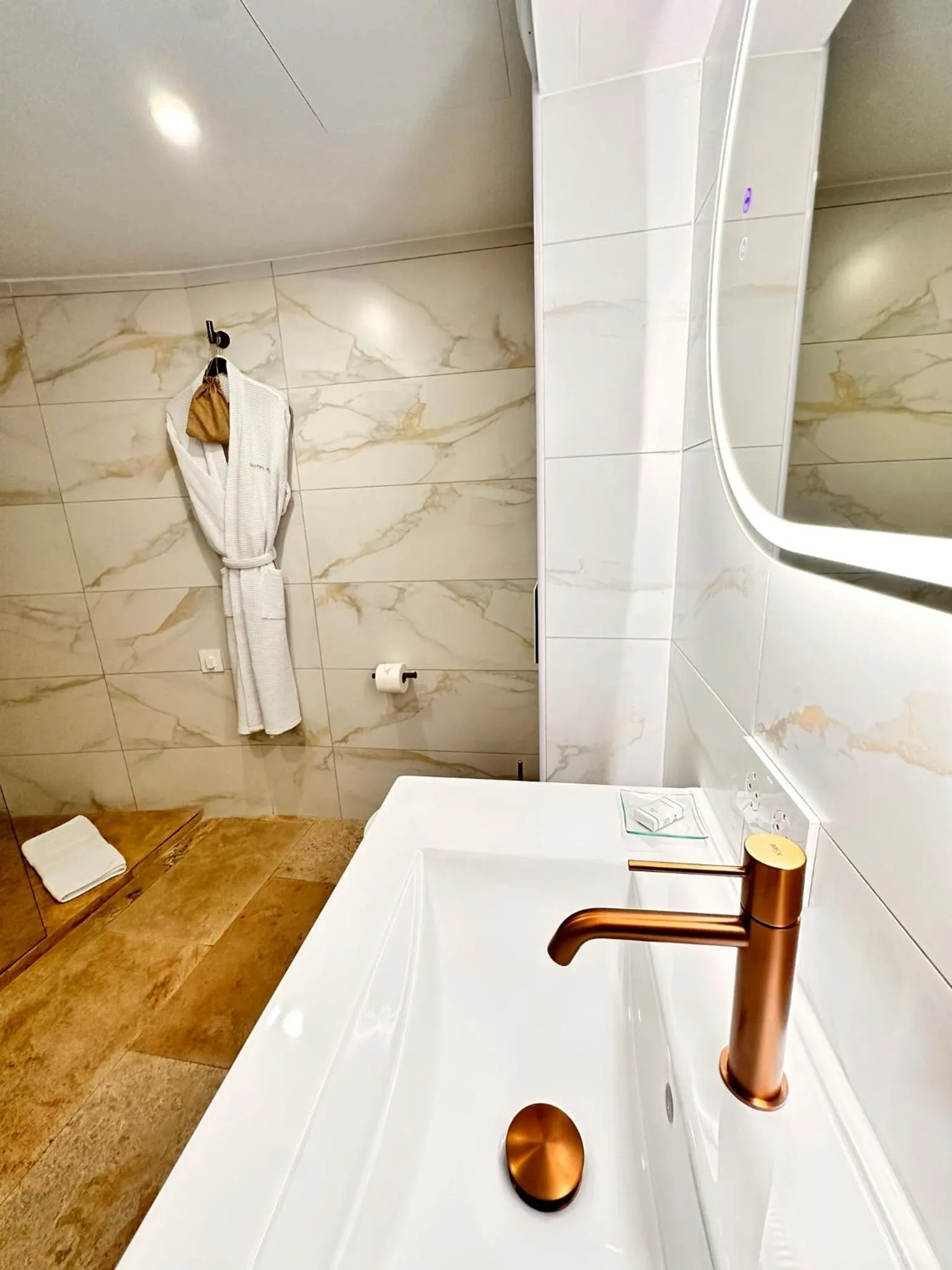 Bathroom in AlliOli Boutique Hotel Spa