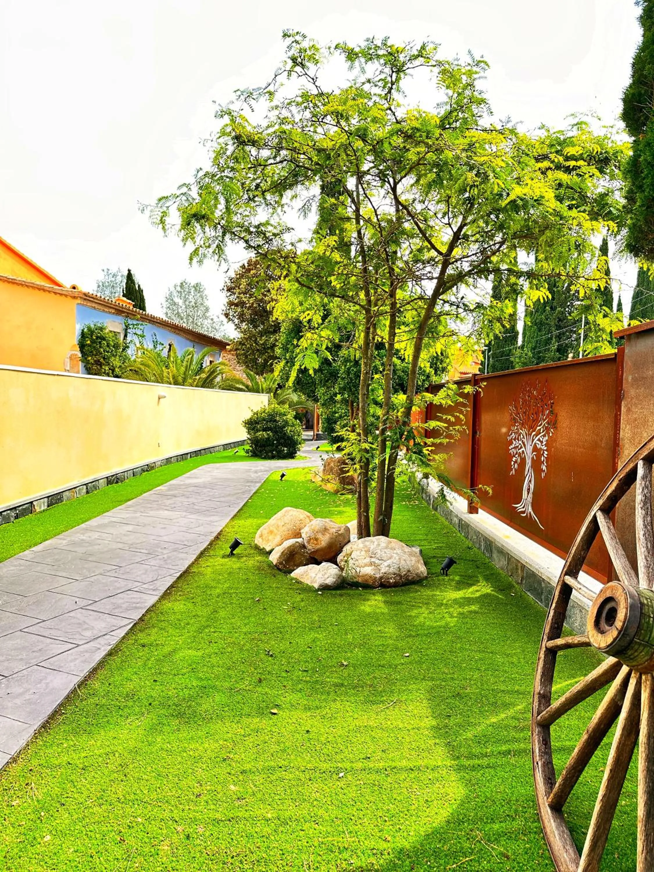 acessibility in AlliOli Boutique Hotel Spa