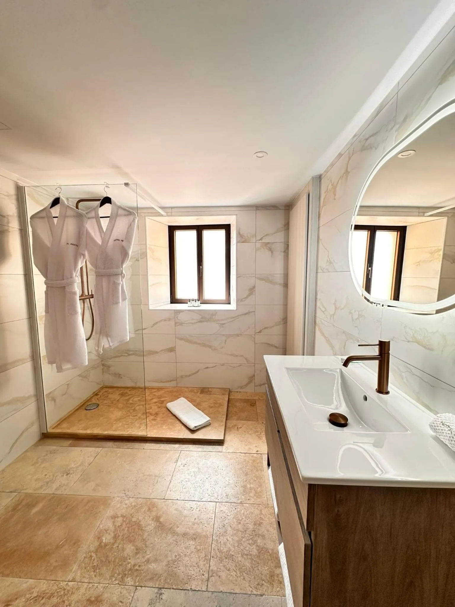 Bathroom in AlliOli Boutique Hotel Spa