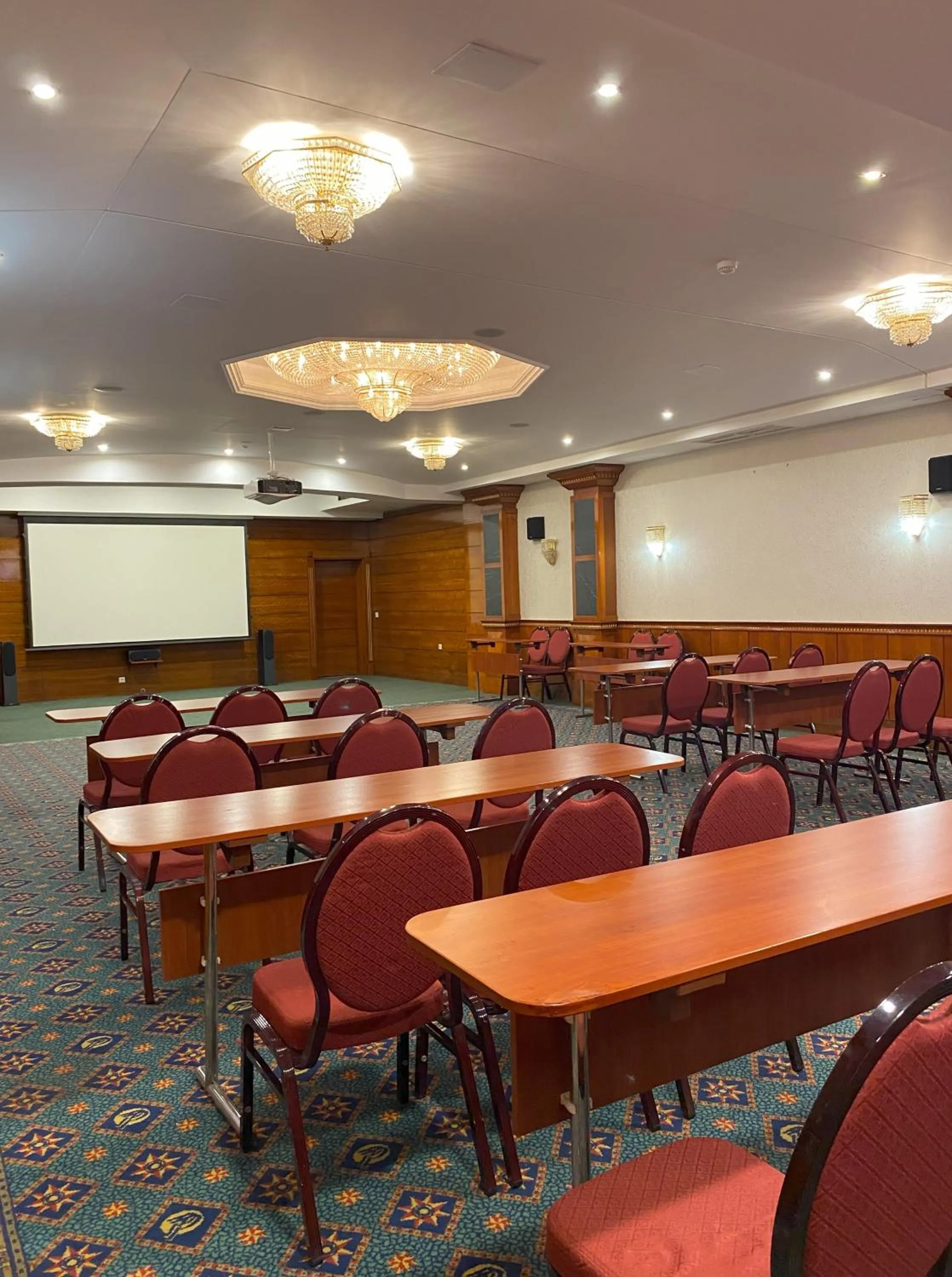 Banquet/Function facilities in Hotel Golden Palace