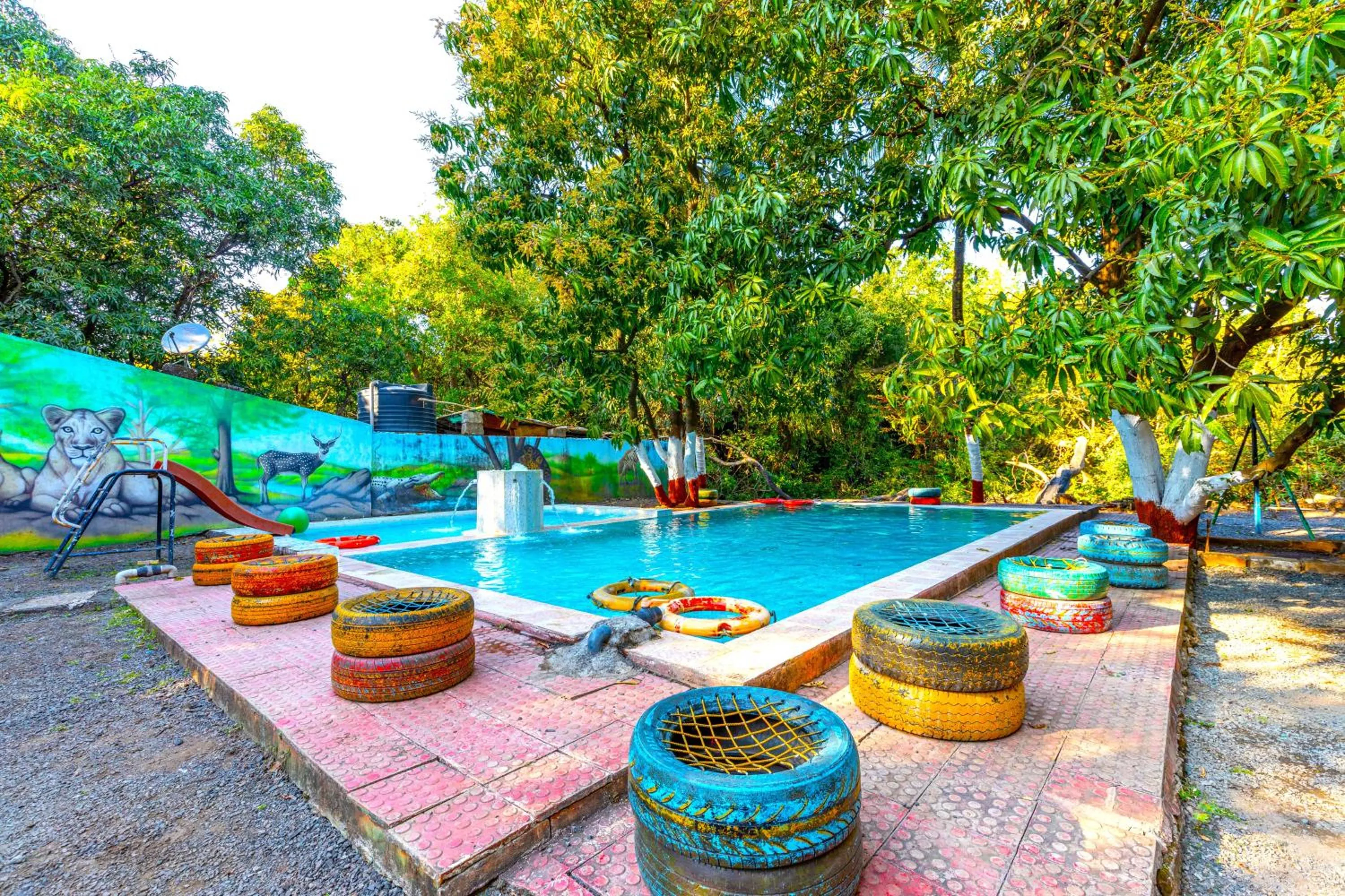 Swimming pool in Brook Ville