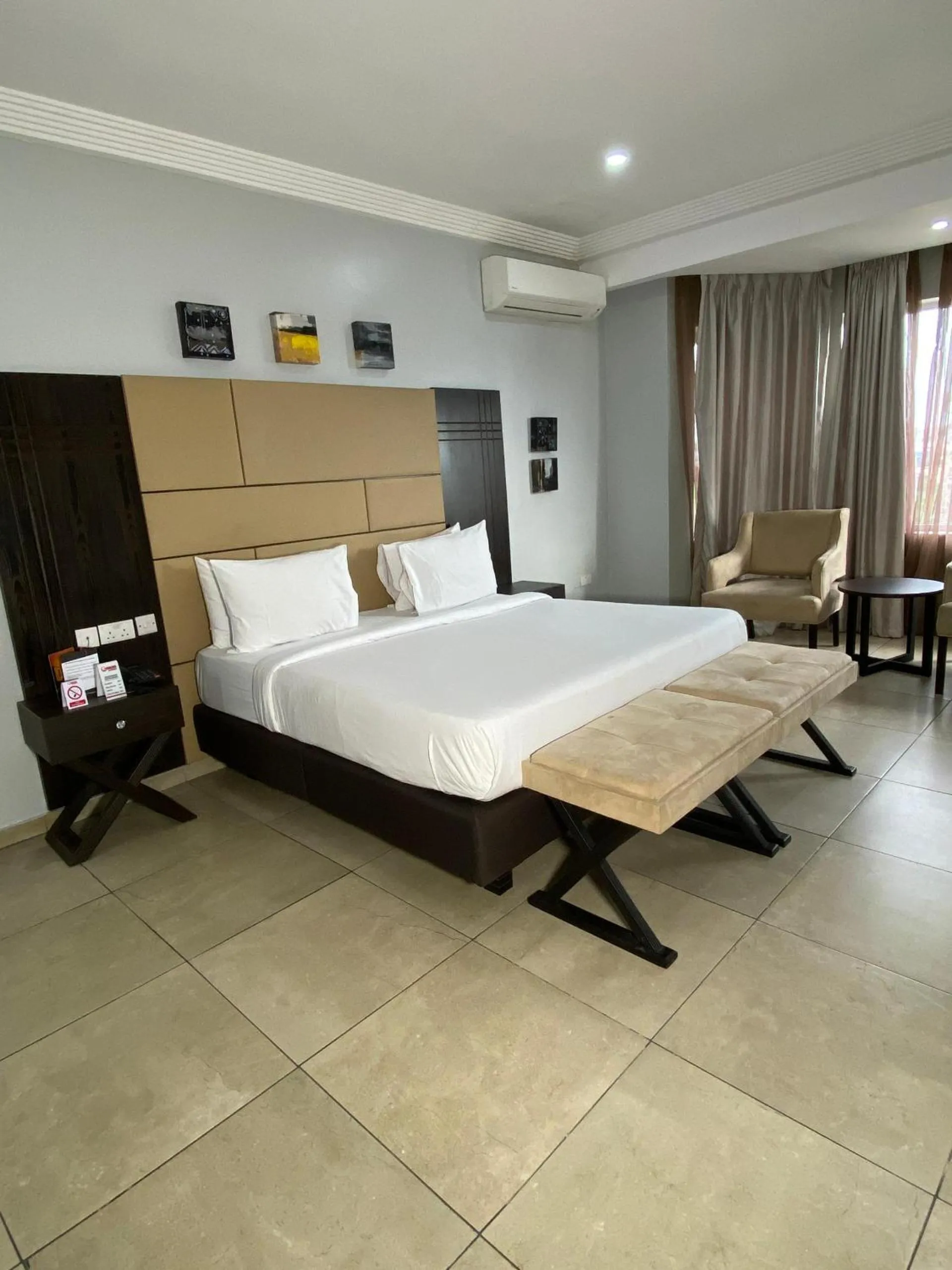 Bed in Genesis Reventon Hotel