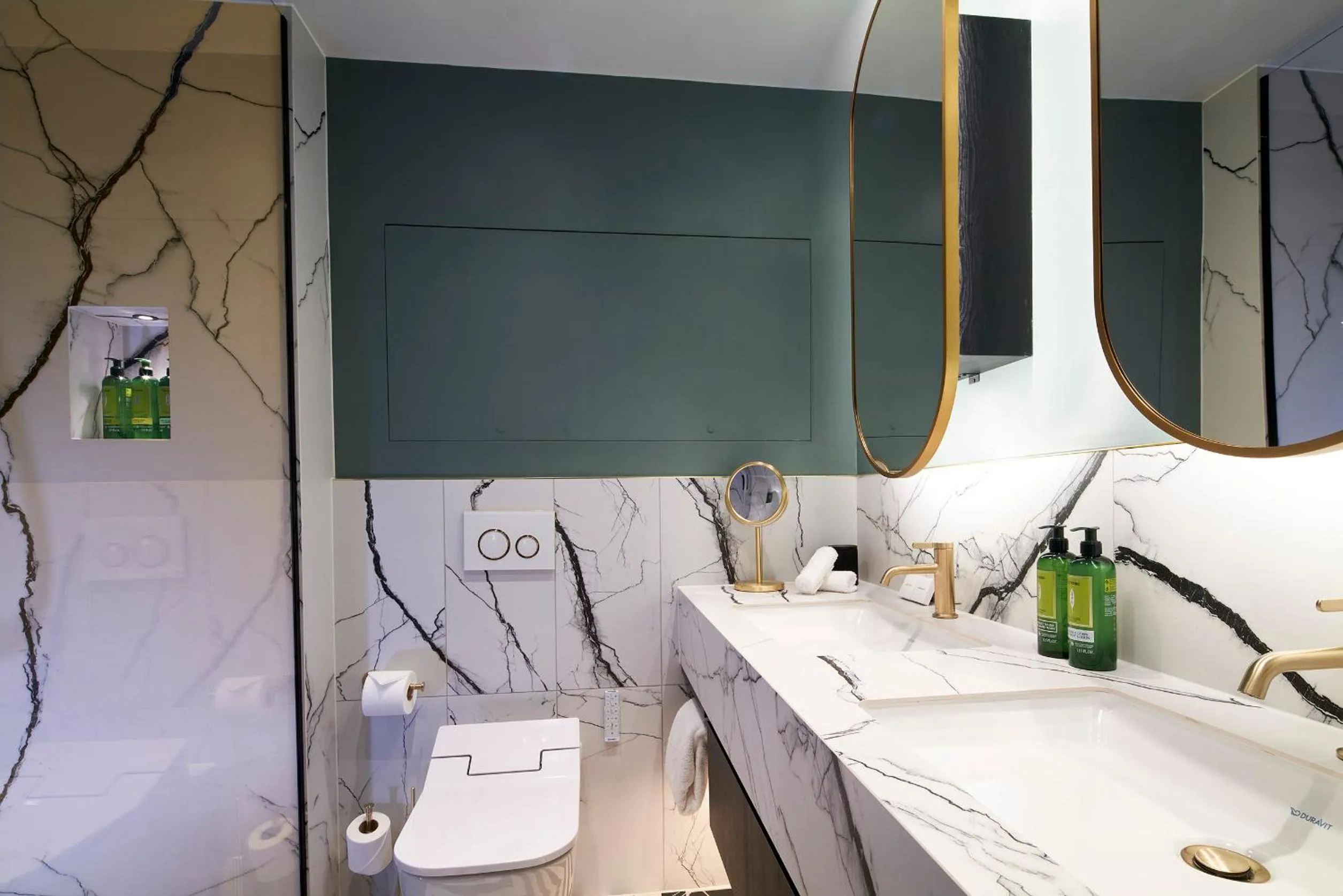 Bathroom in Cheval Hyde Park Gate