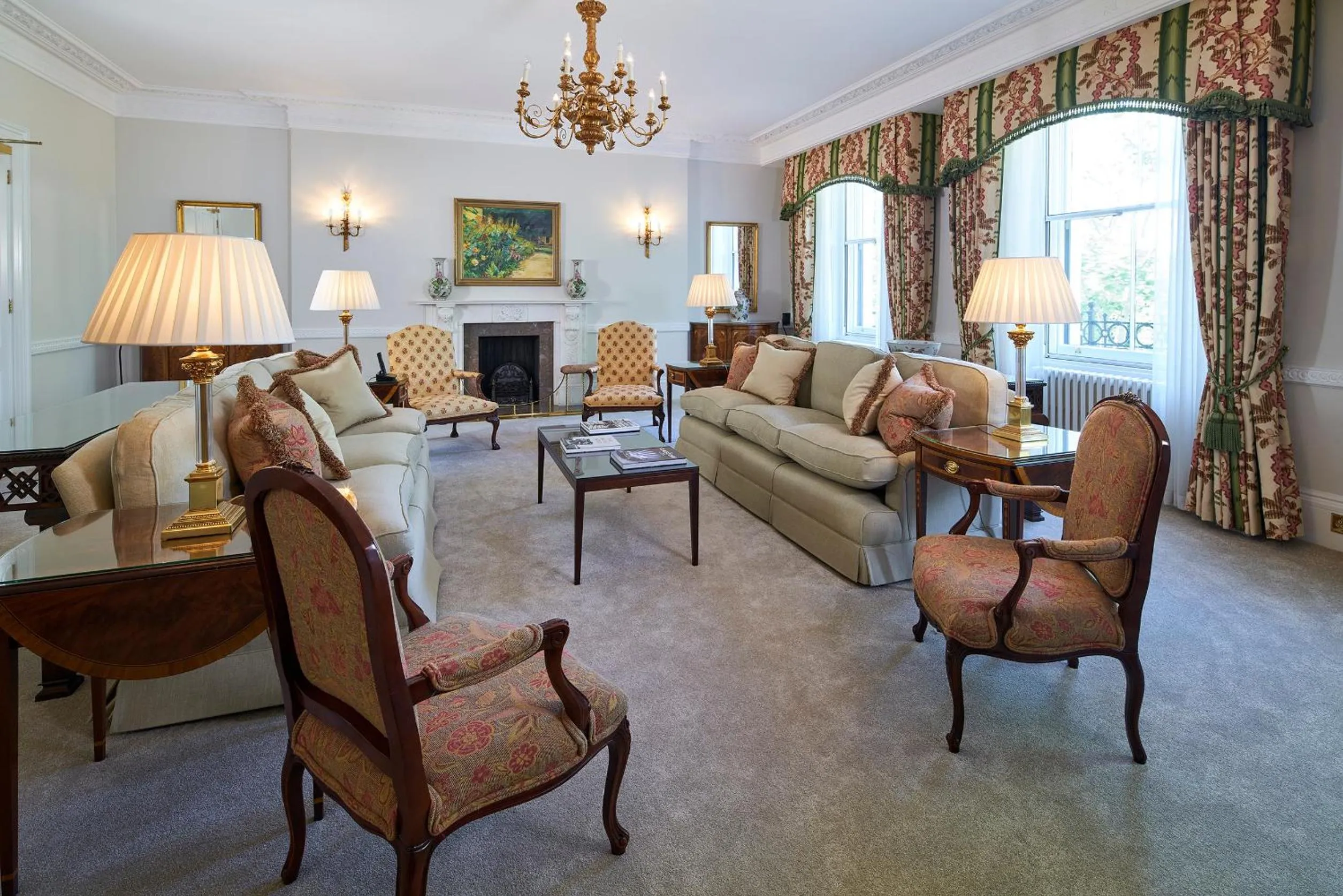 Living room in Cheval Hyde Park Gate