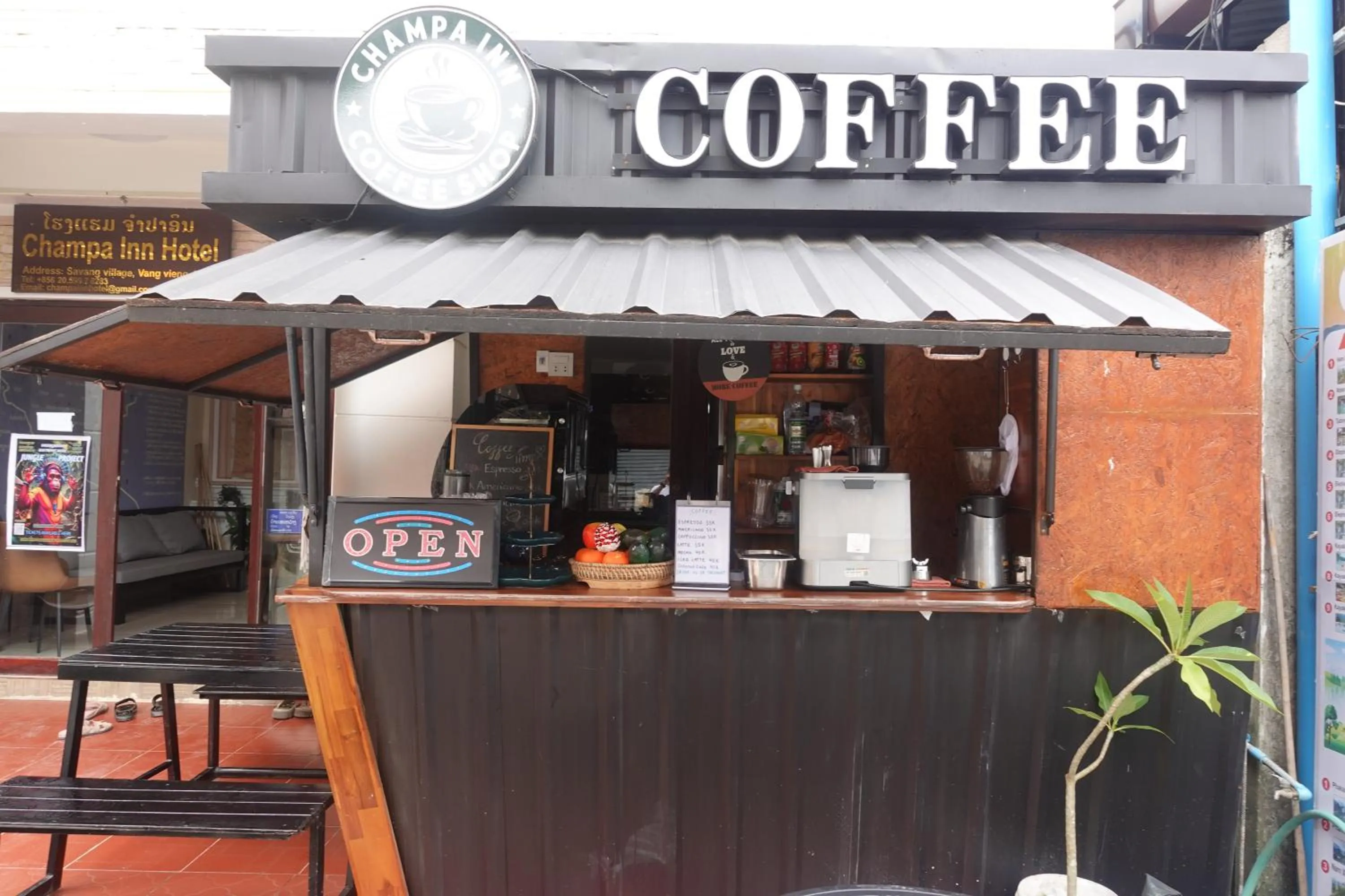 Day in Champa Inn Hotel