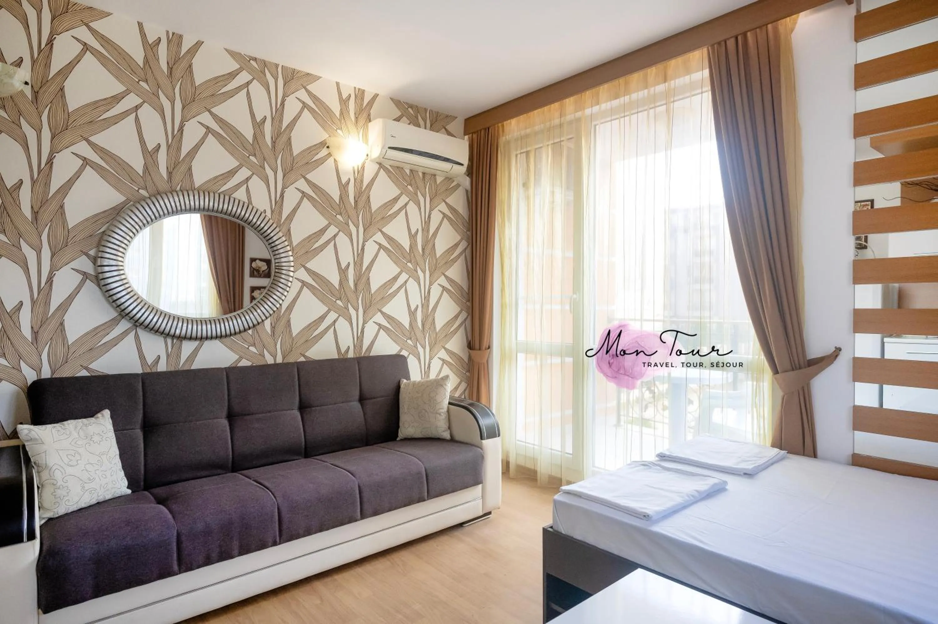 Bed in Mon Tour apartments