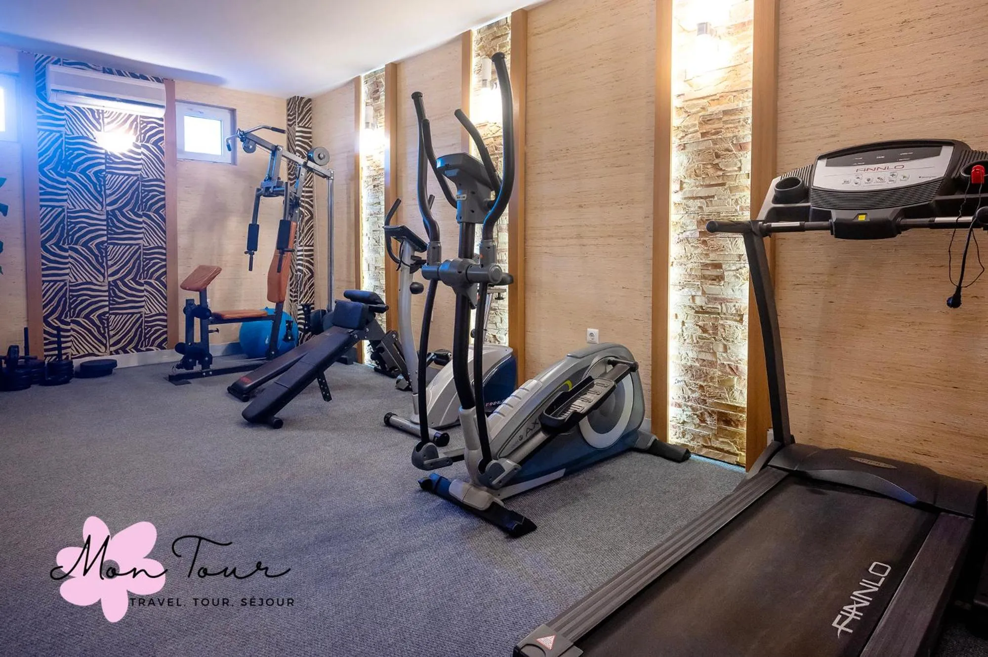 Fitness centre/facilities in Mon Tour apartments