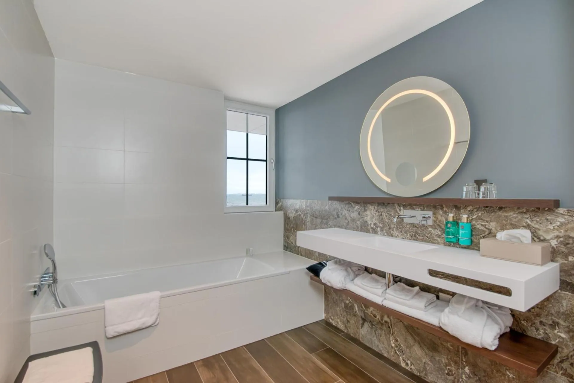 Bathroom in Hotel de Schelde