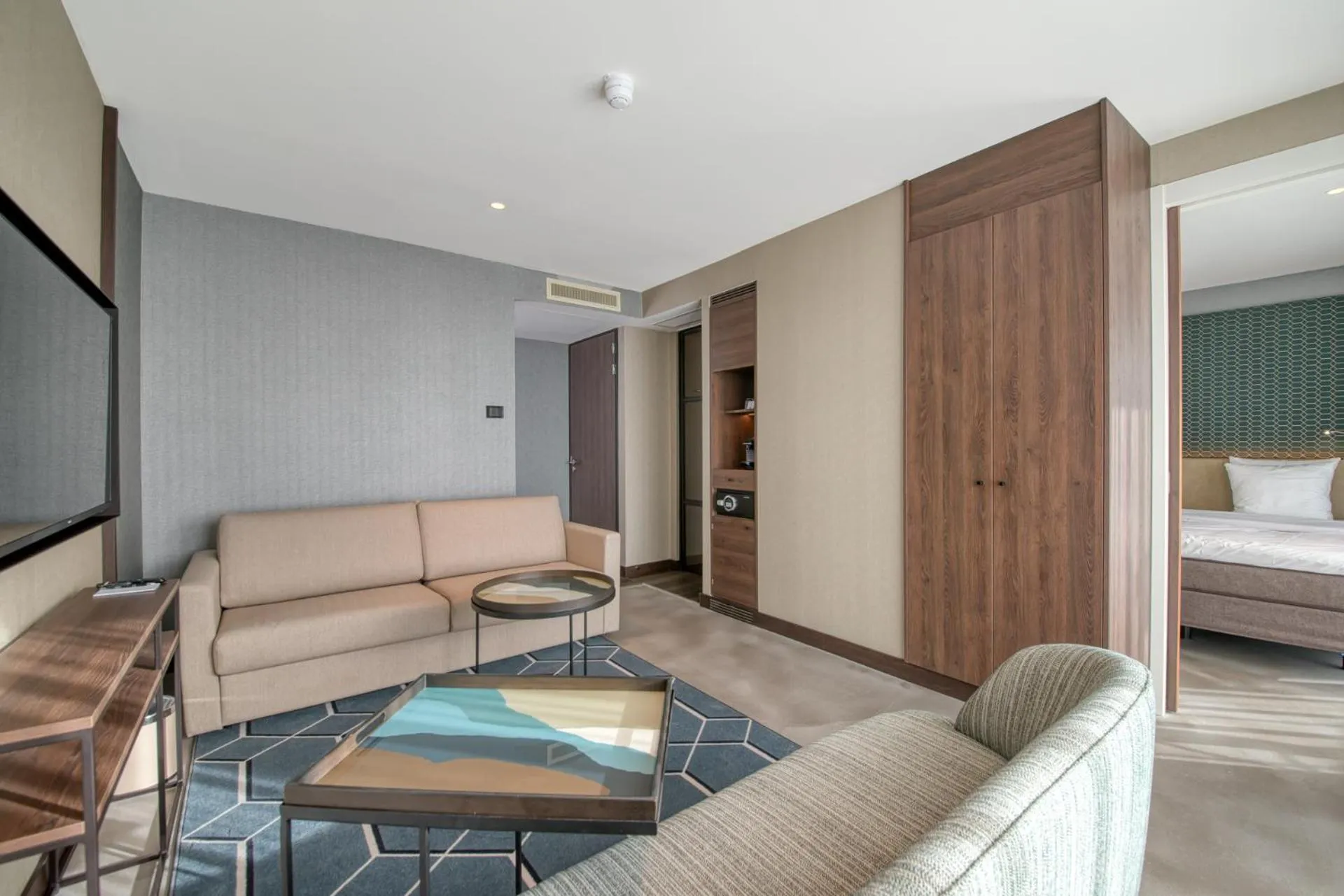 Seating area, Bed in Hotel de Schelde