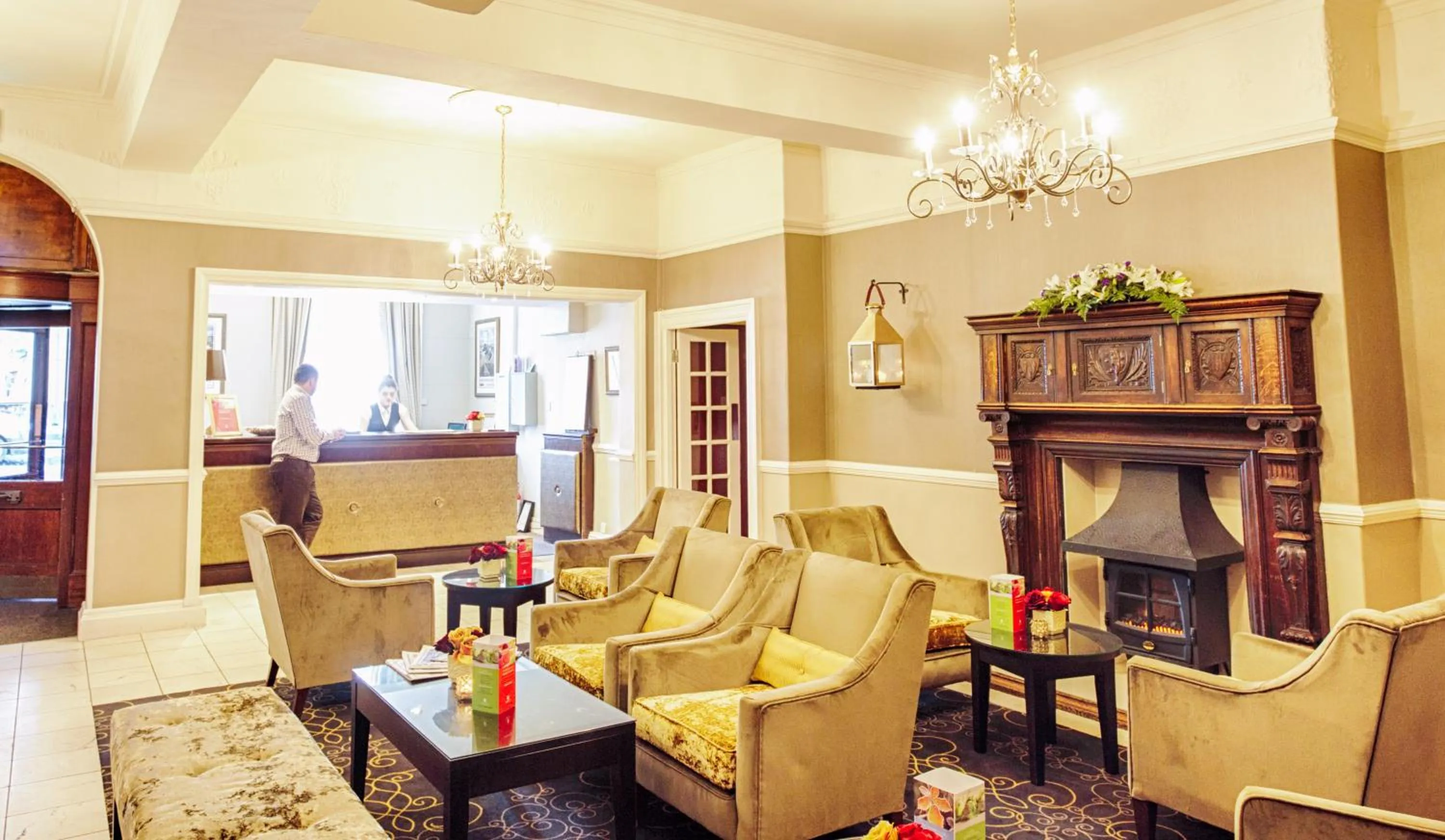 Lobby or reception in White Swan Hotel