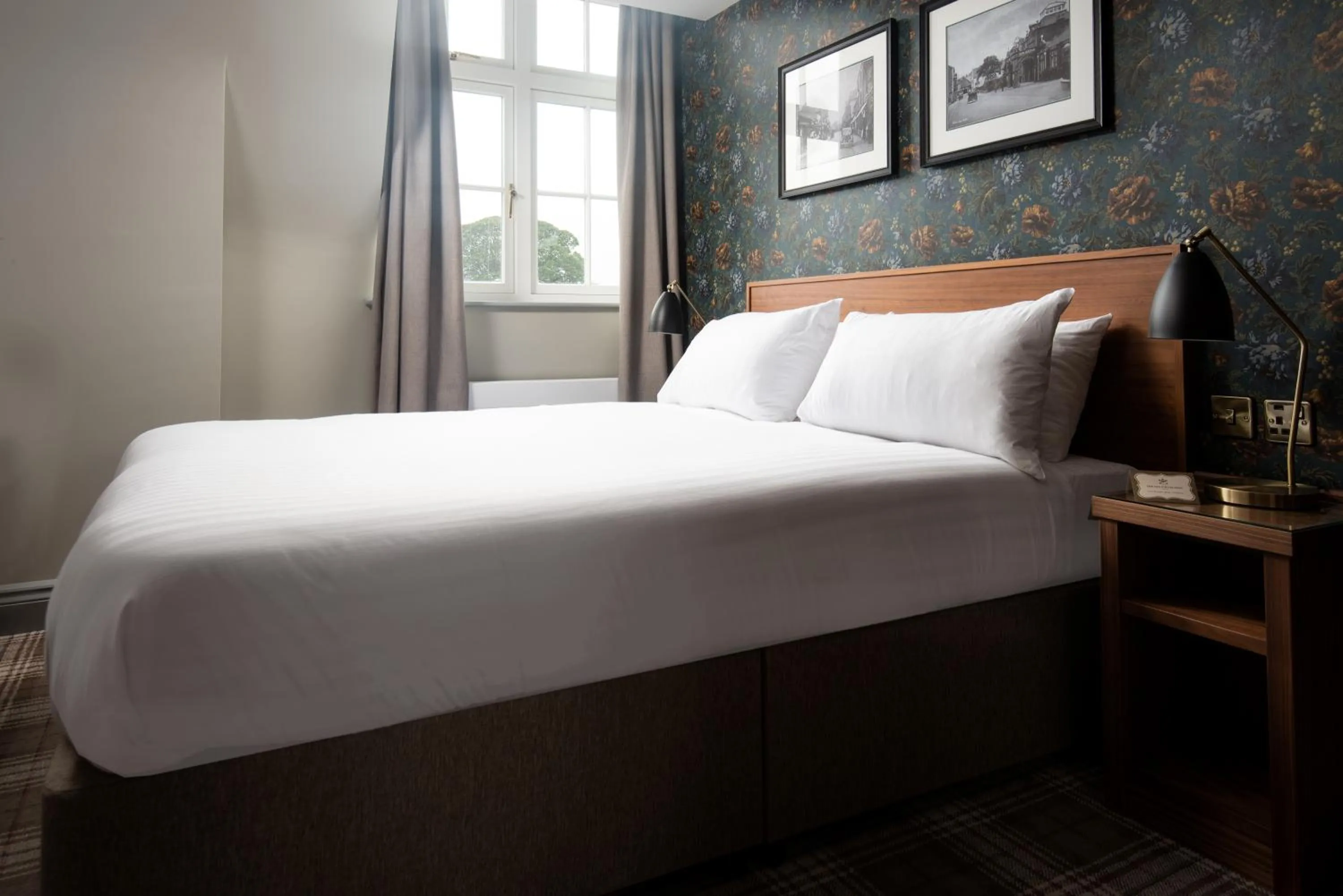 Bed in The Ripon Inn - The Inn Collection Group