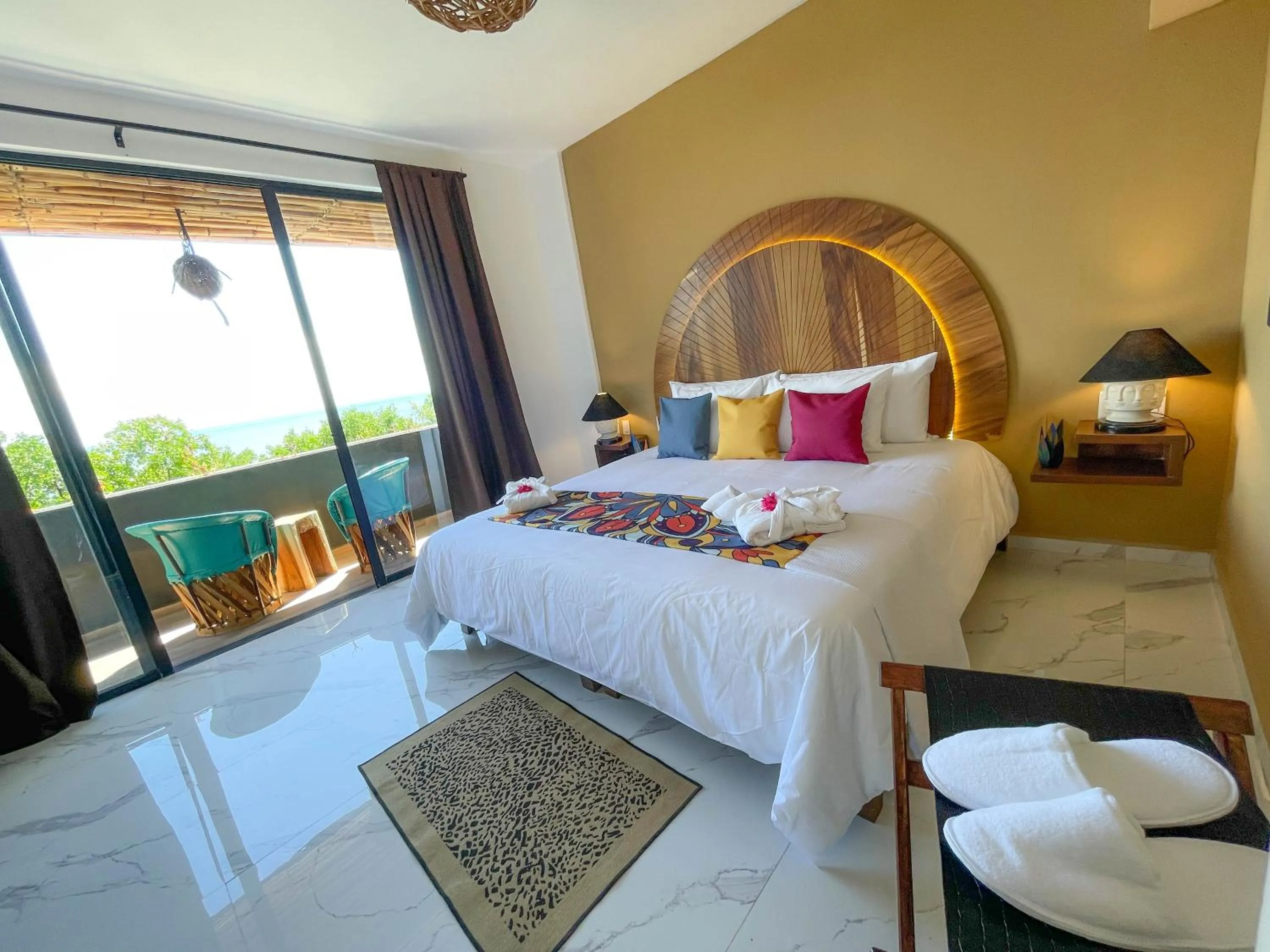 Photo of the whole room, Bed in Akuazul Resorts Adults Only