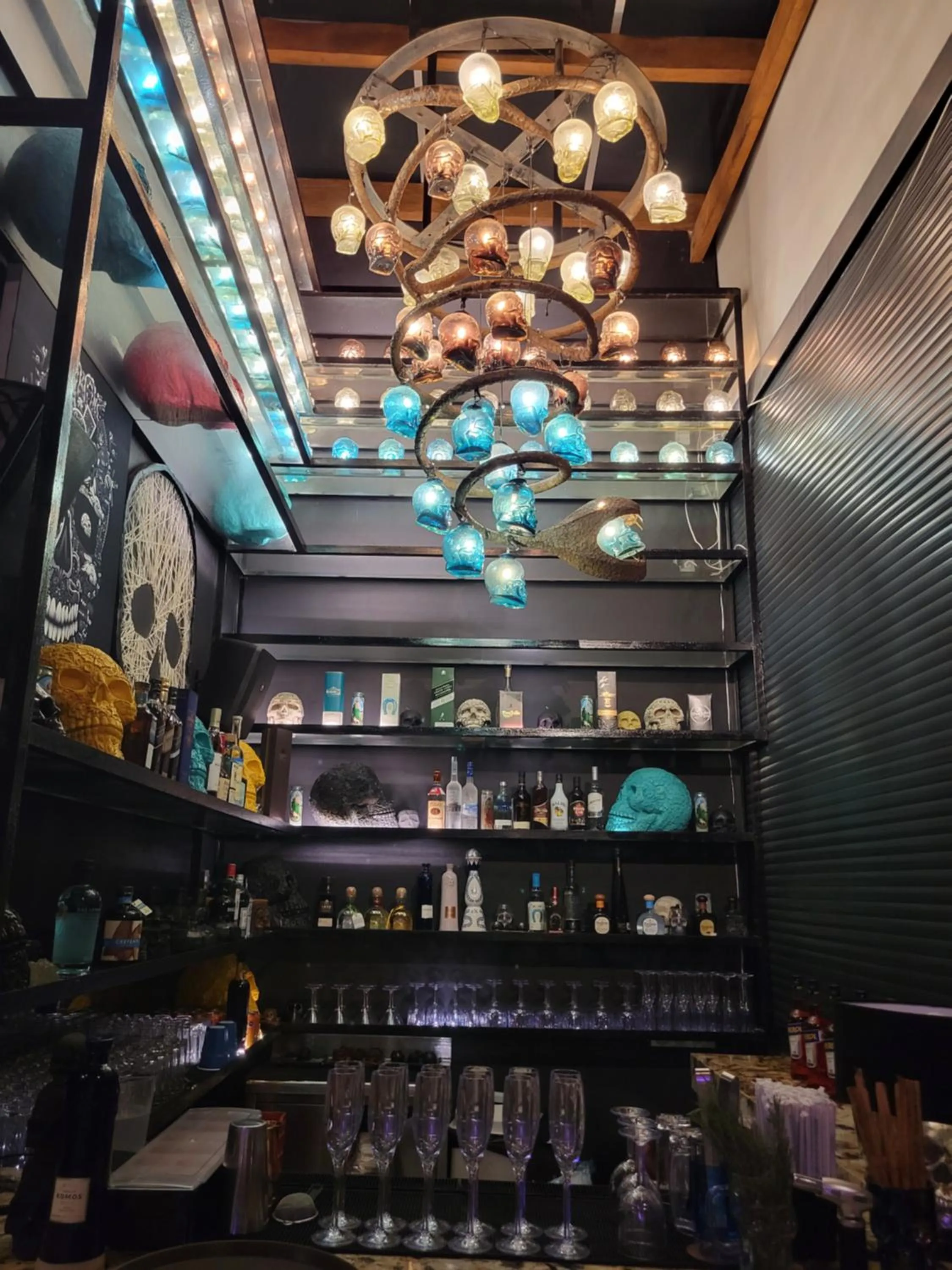 Alcoholic drinks in Akuazul Resorts Adults Only