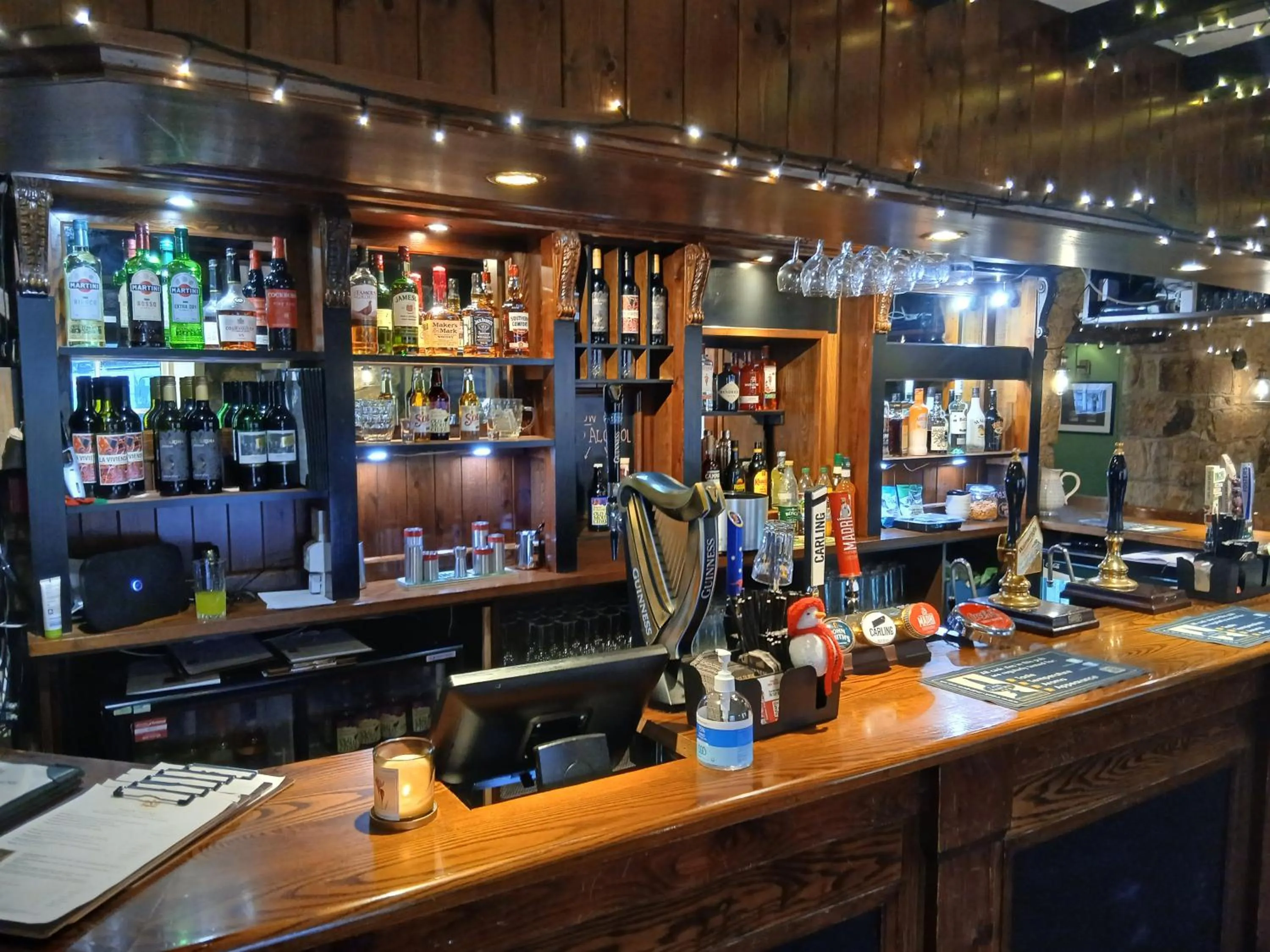Lounge or bar in The Downe Arms Inn