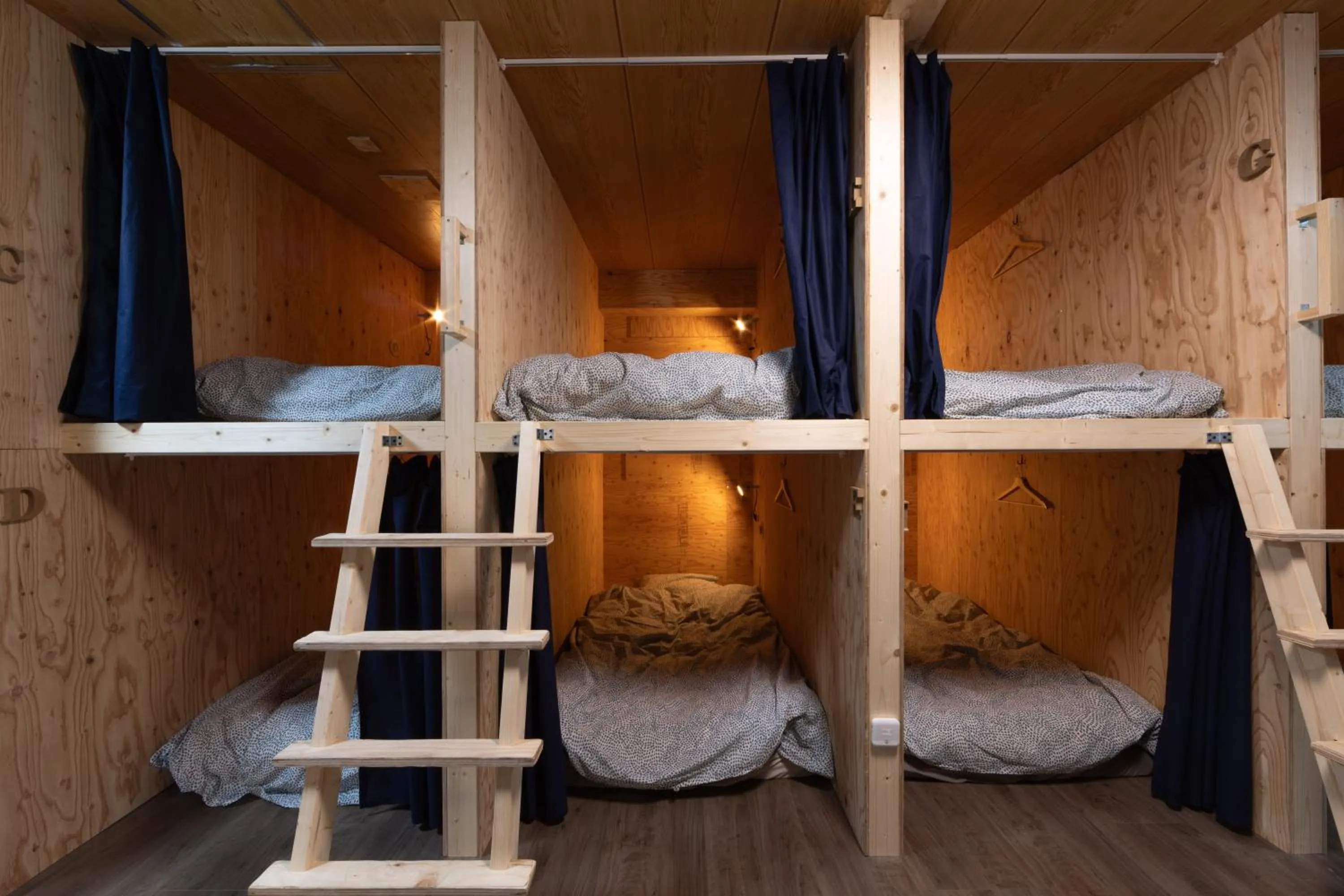 Street view, Bed in Hostel JAQ takamatsu