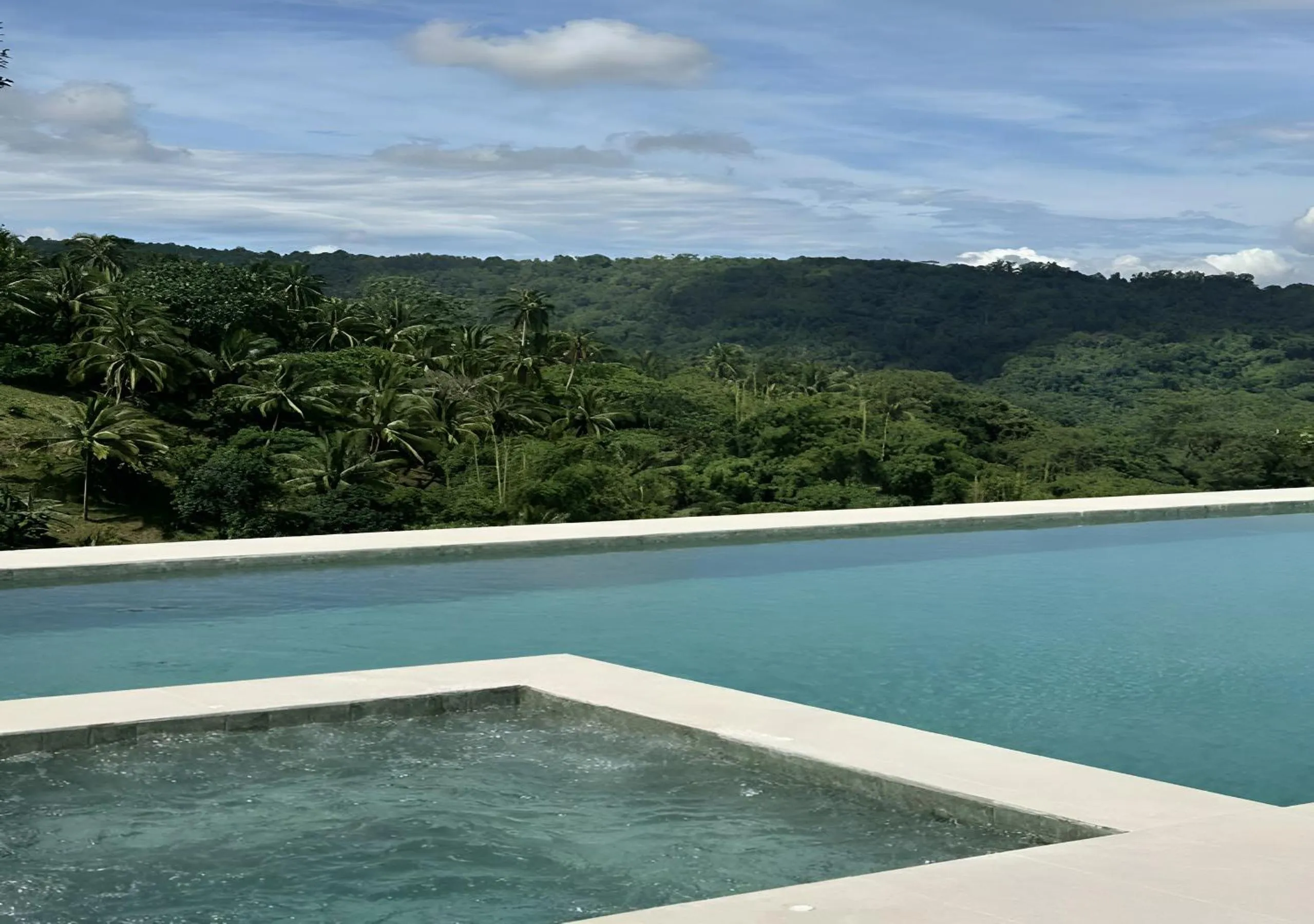 Swimming pool in Magarra Hotel