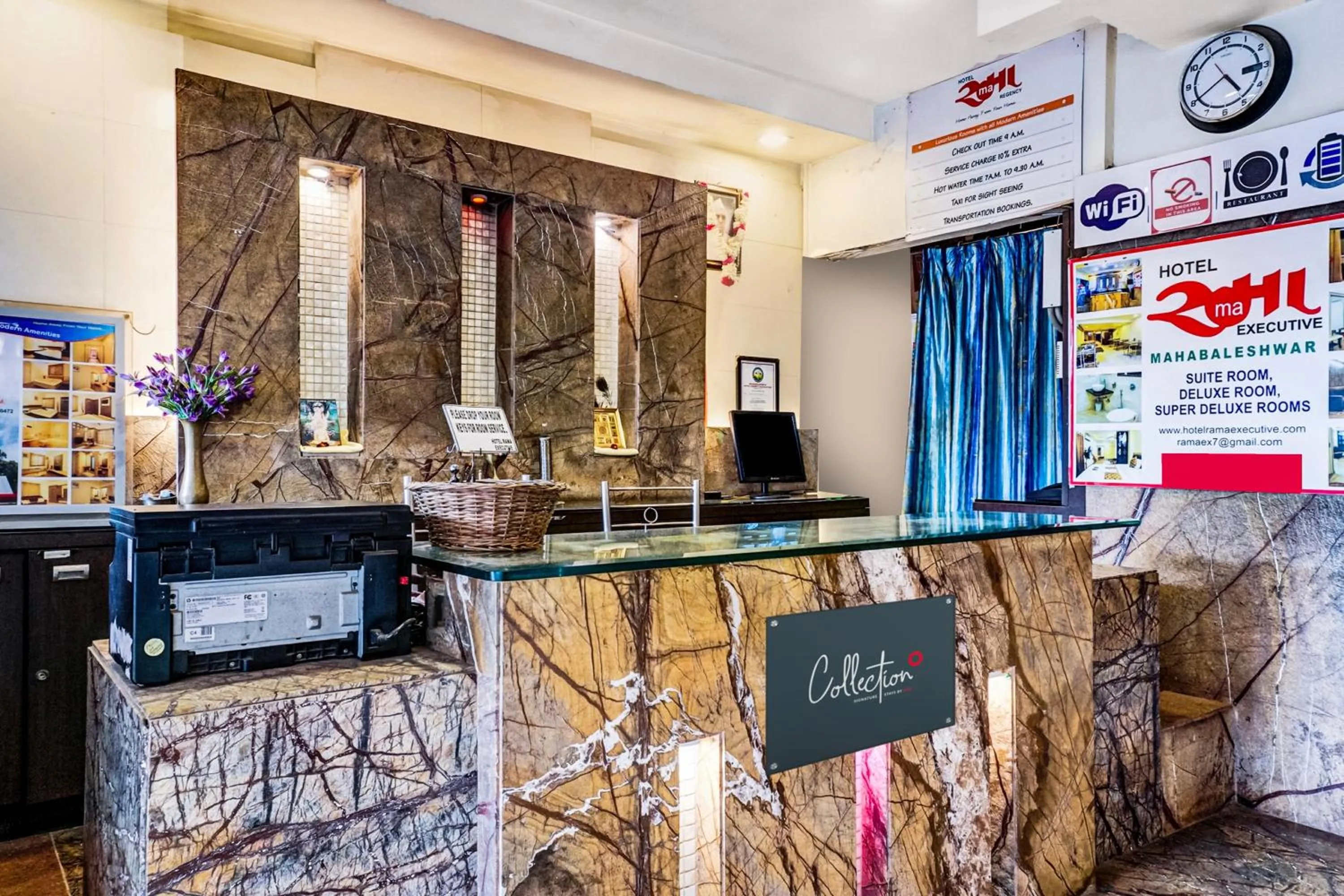 Lobby or reception in Collection O Rama Executive