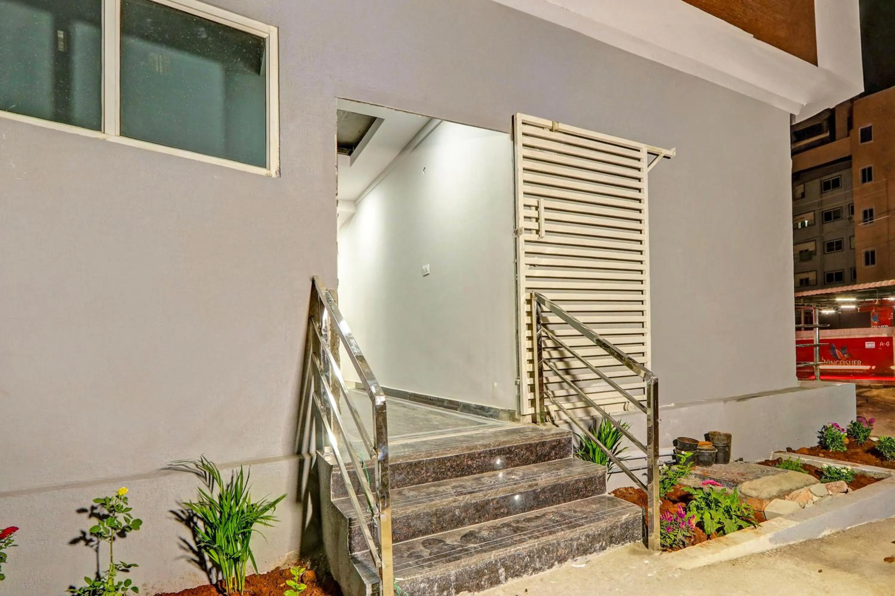 Facade/entrance in Hotel O JVP Hotels