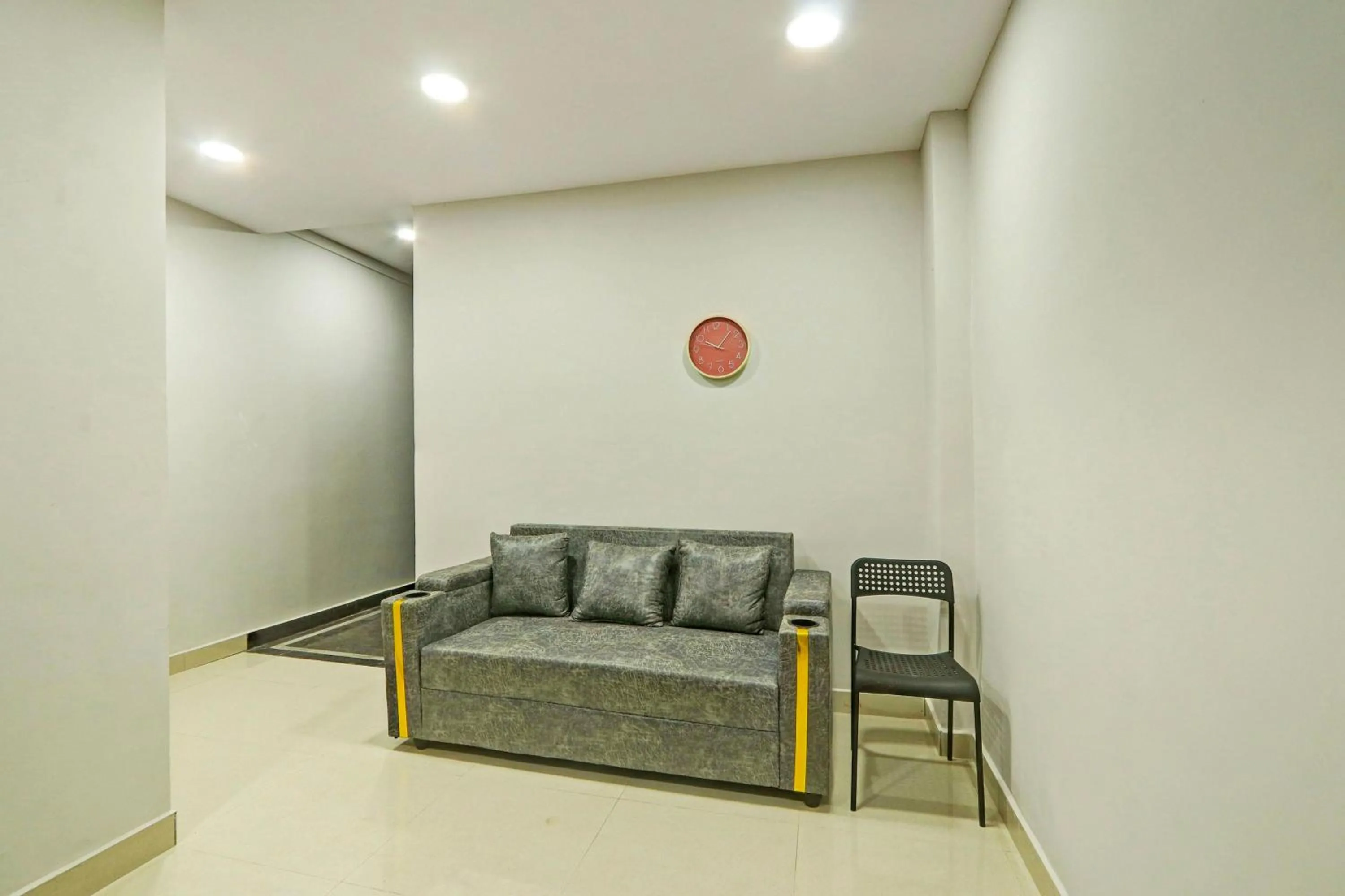 Lobby or reception in Hotel O JVP Hotels