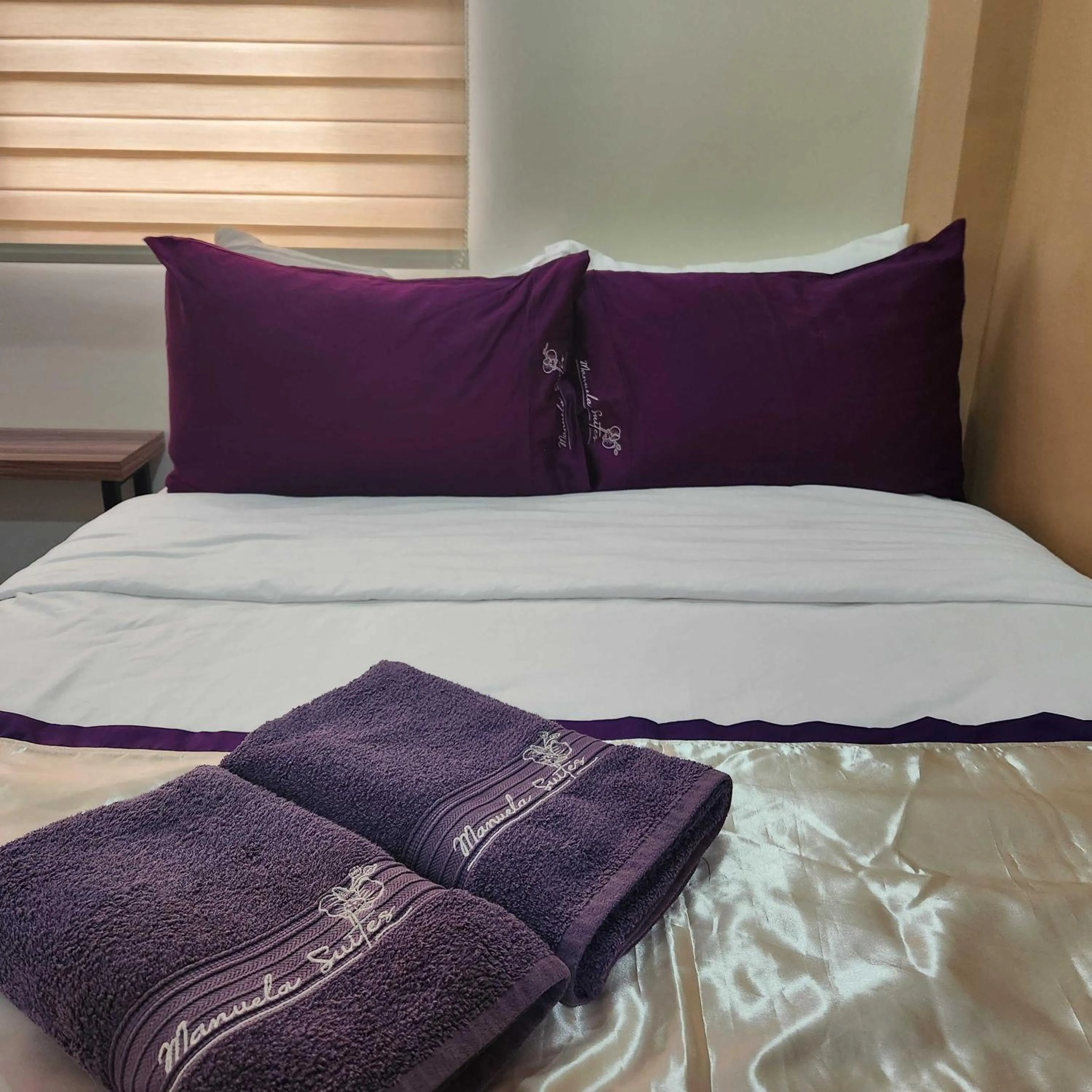 Bedroom, Bed in Manuela Suites Puerto Princesa near Airport