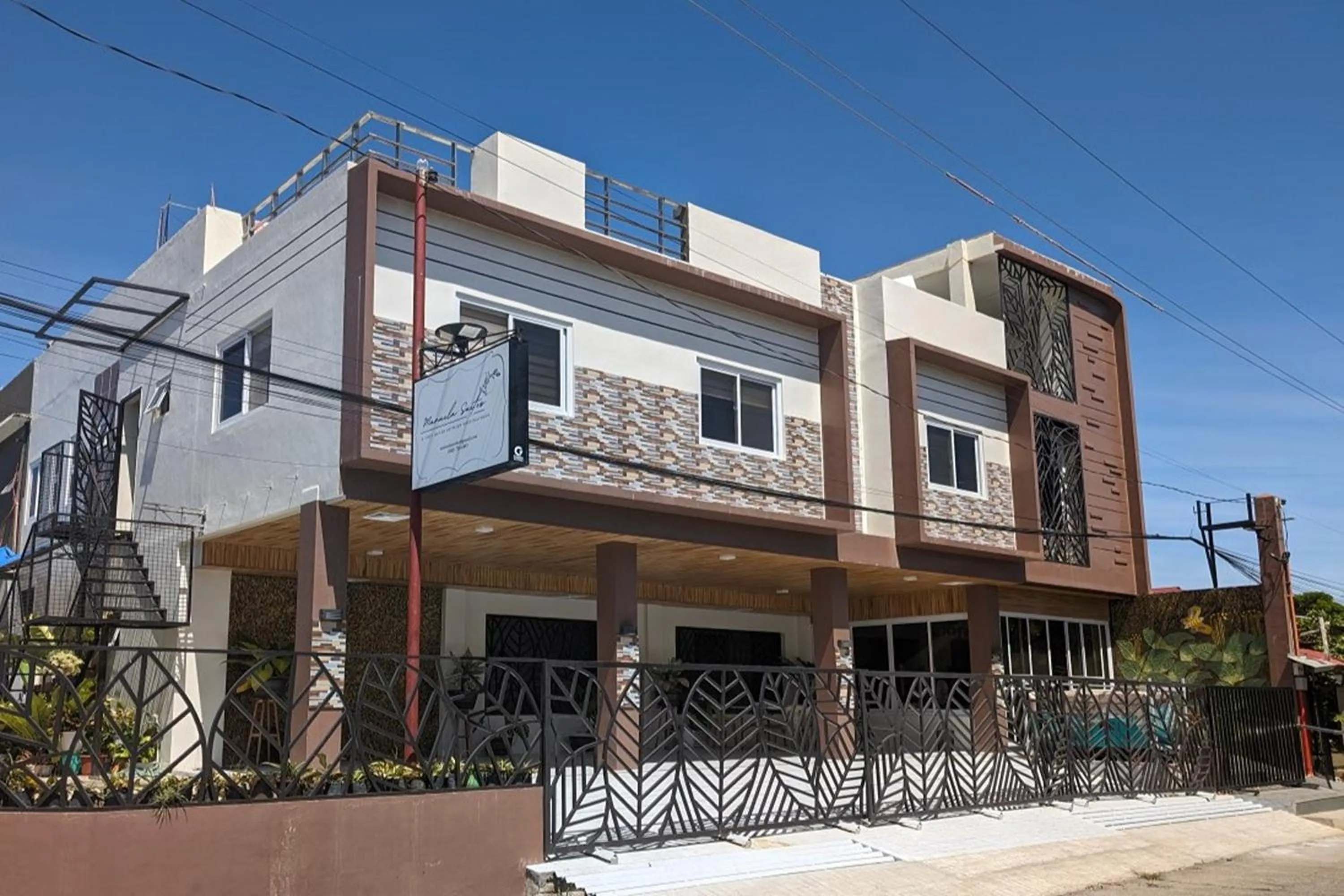 Property building in Manuela Suites Puerto Princesa near Airport